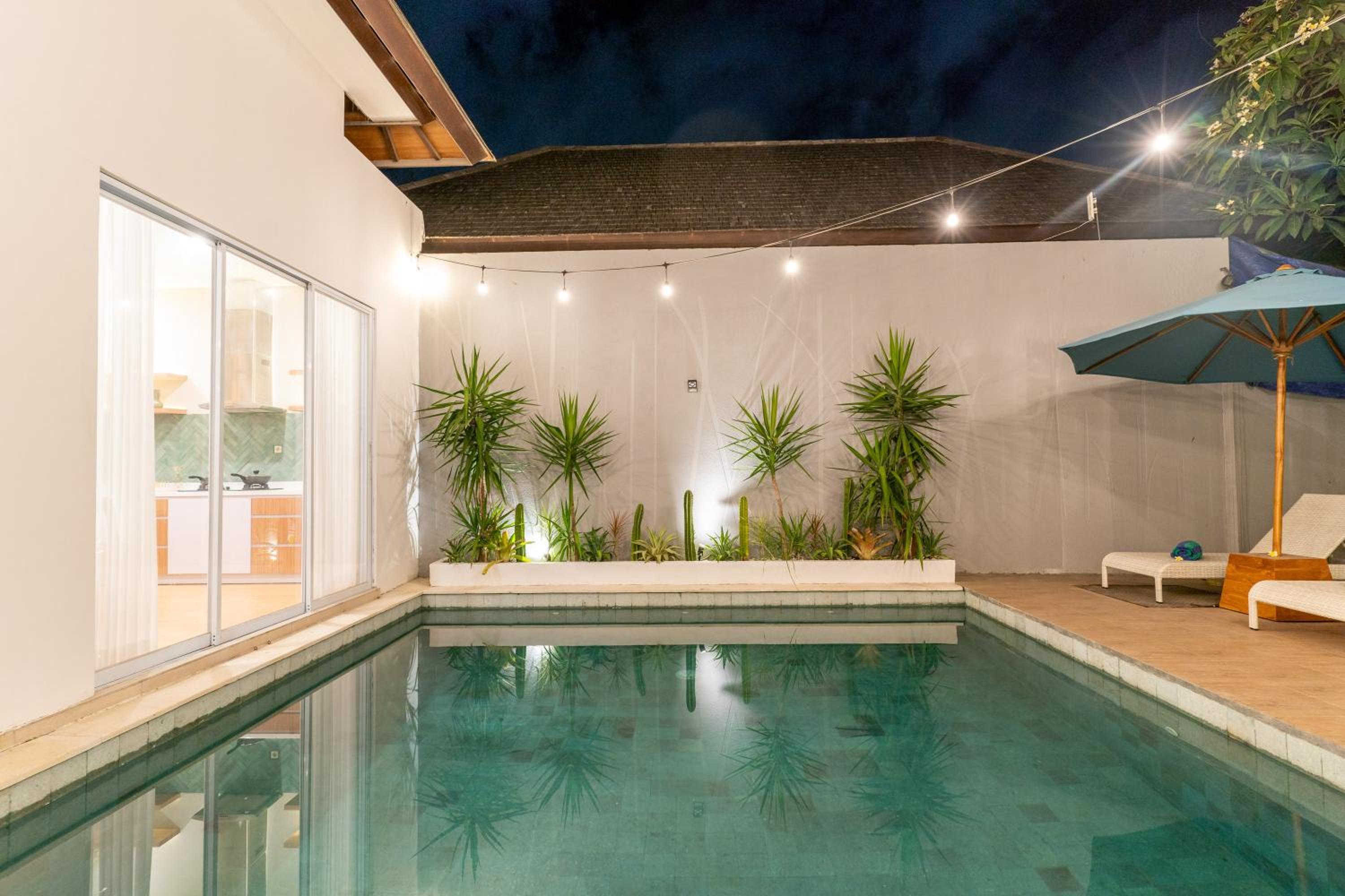 Villa Palma Blanca Canggu by Nagisa Bali