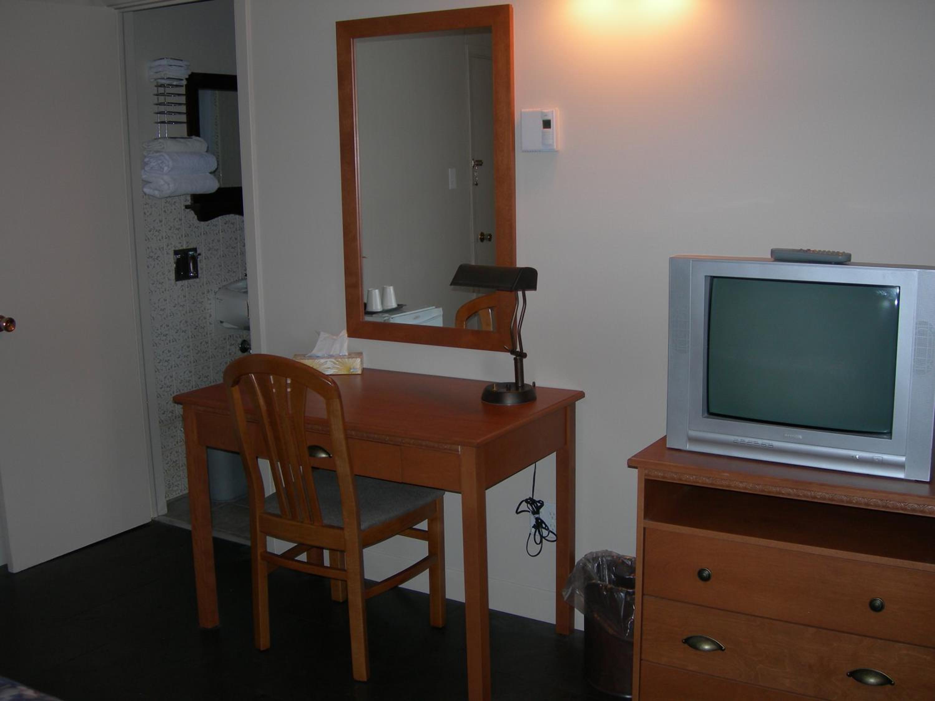 Photo 18