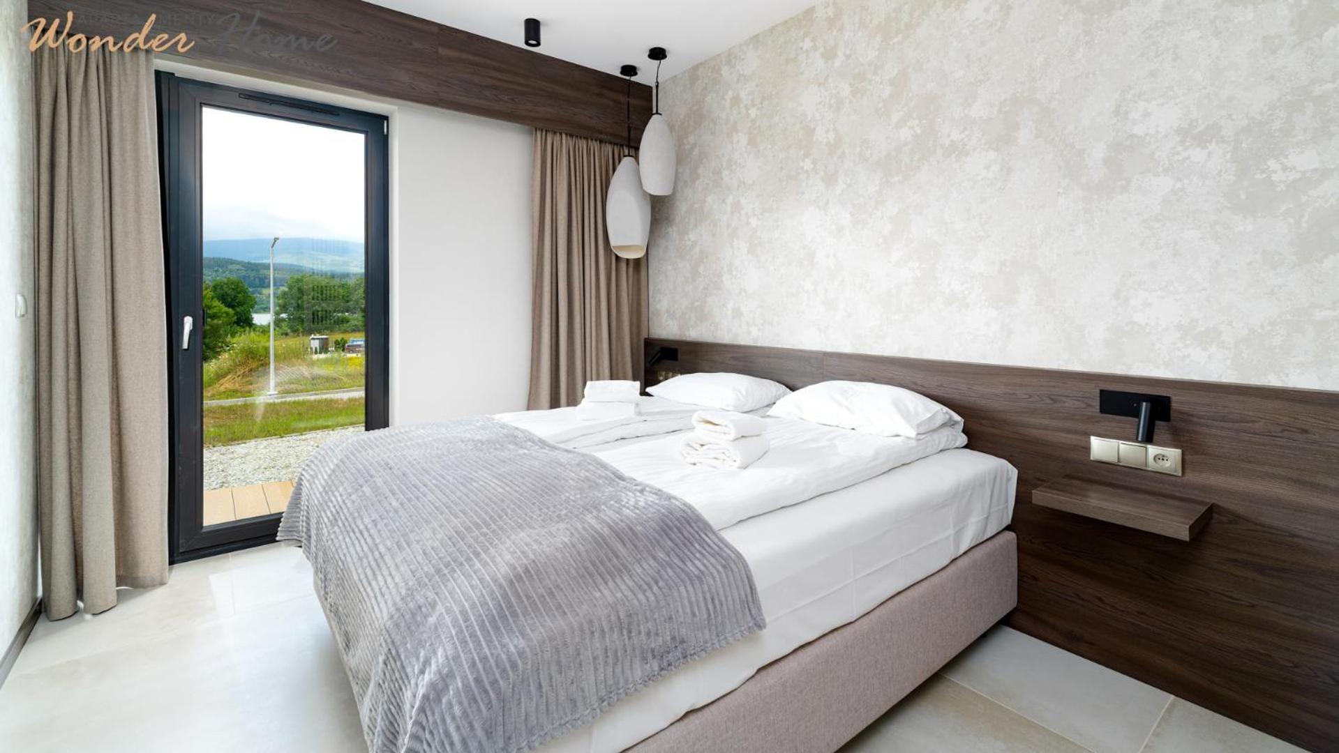 Wonder Hill - bajkowy widok na góry i zalew, strefa wellness na terenie kompleksu