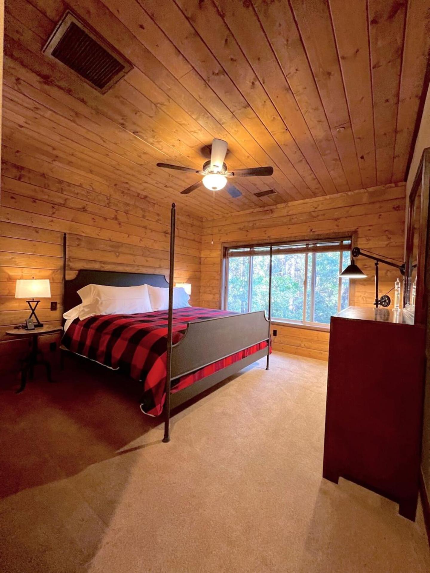 Idyllodge Luxury Creekside Estate 15 Acres