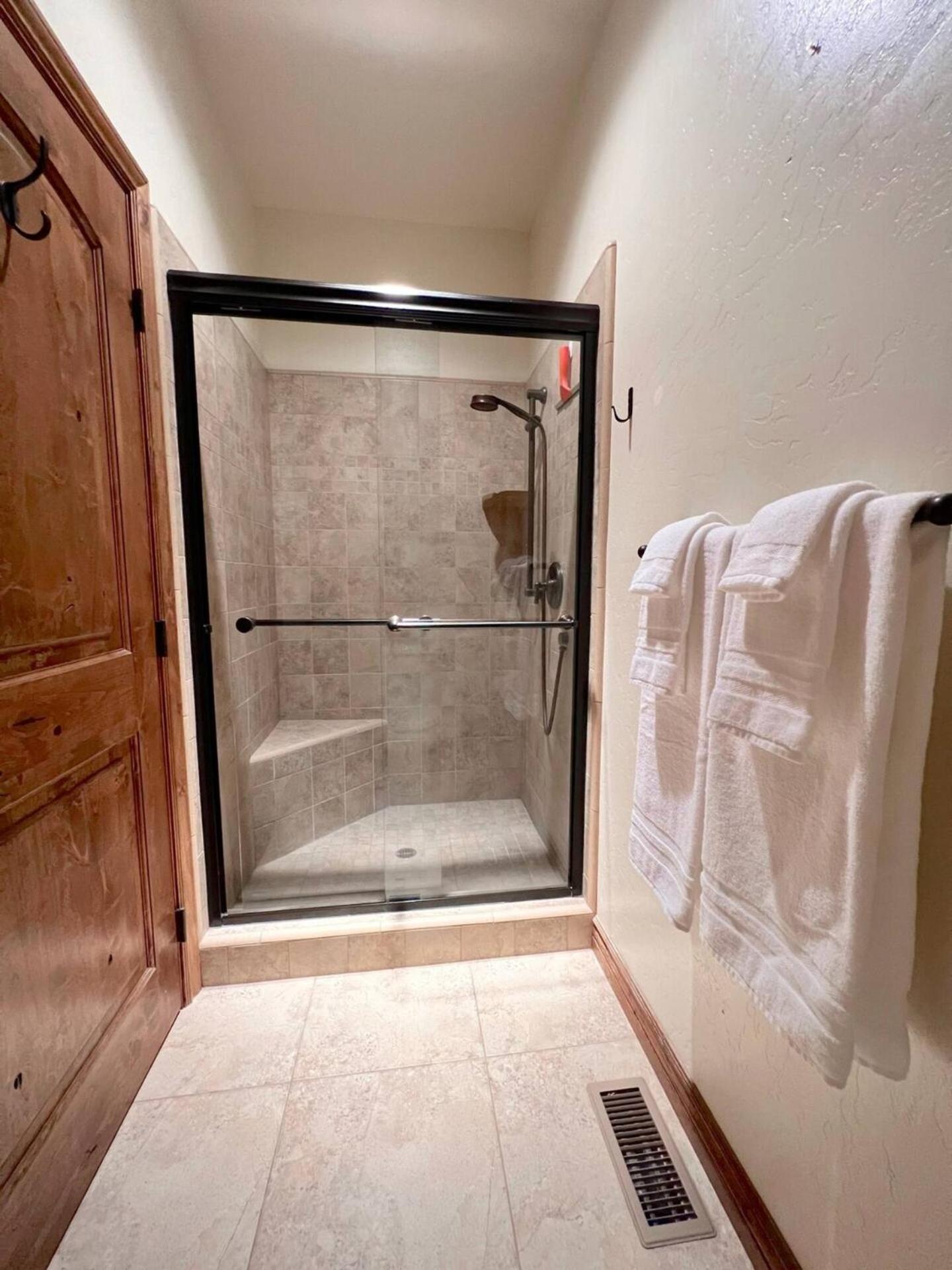 Idyllodge Luxury Creekside Estate 15 Acres