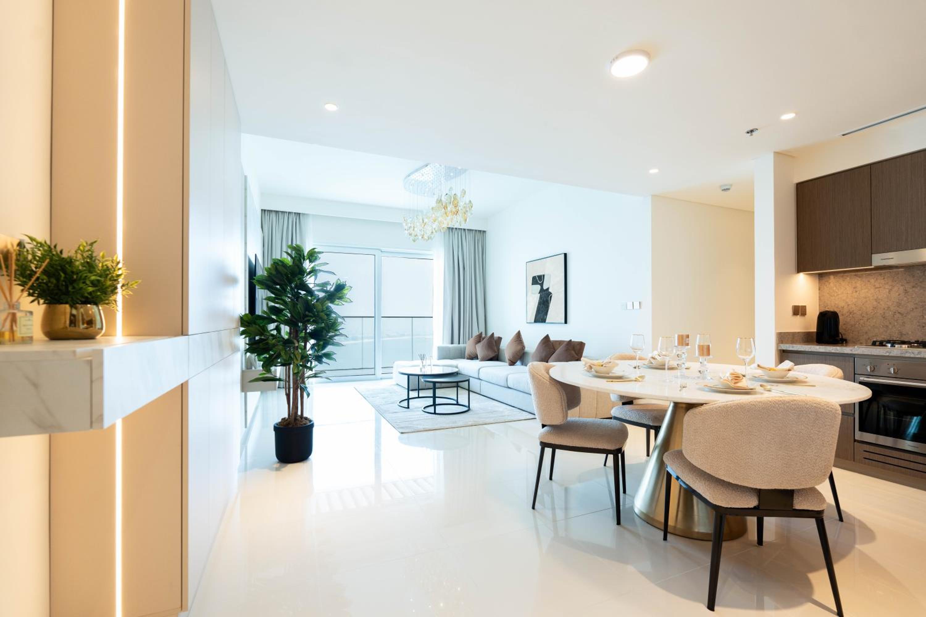 KeyRock - Palm & Sea View Apt at Grand Bleu
