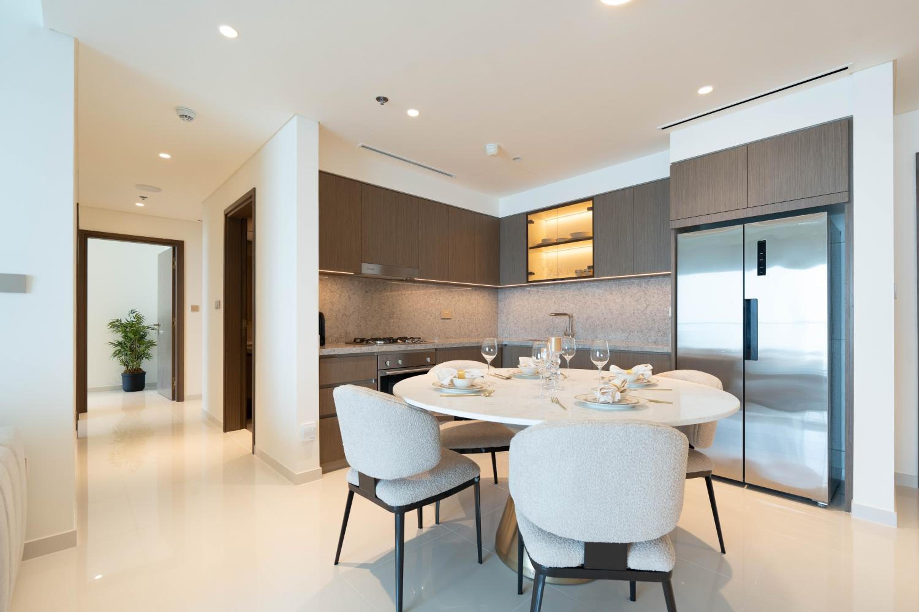 KeyRock - Palm & Sea View Apt at Grand Bleu