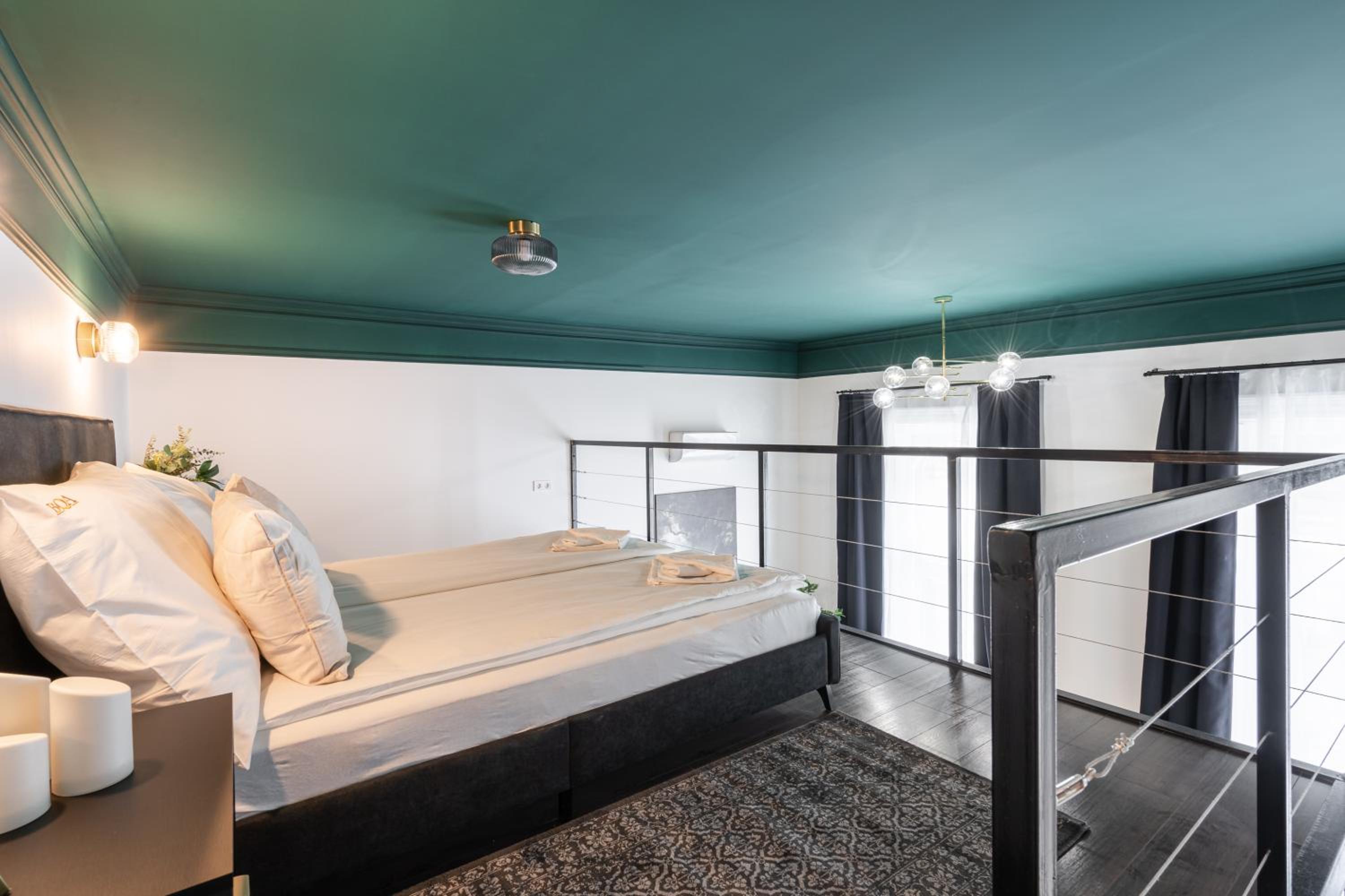 E41 - Trendy Boutique Apartments - Prime Spot by BQA