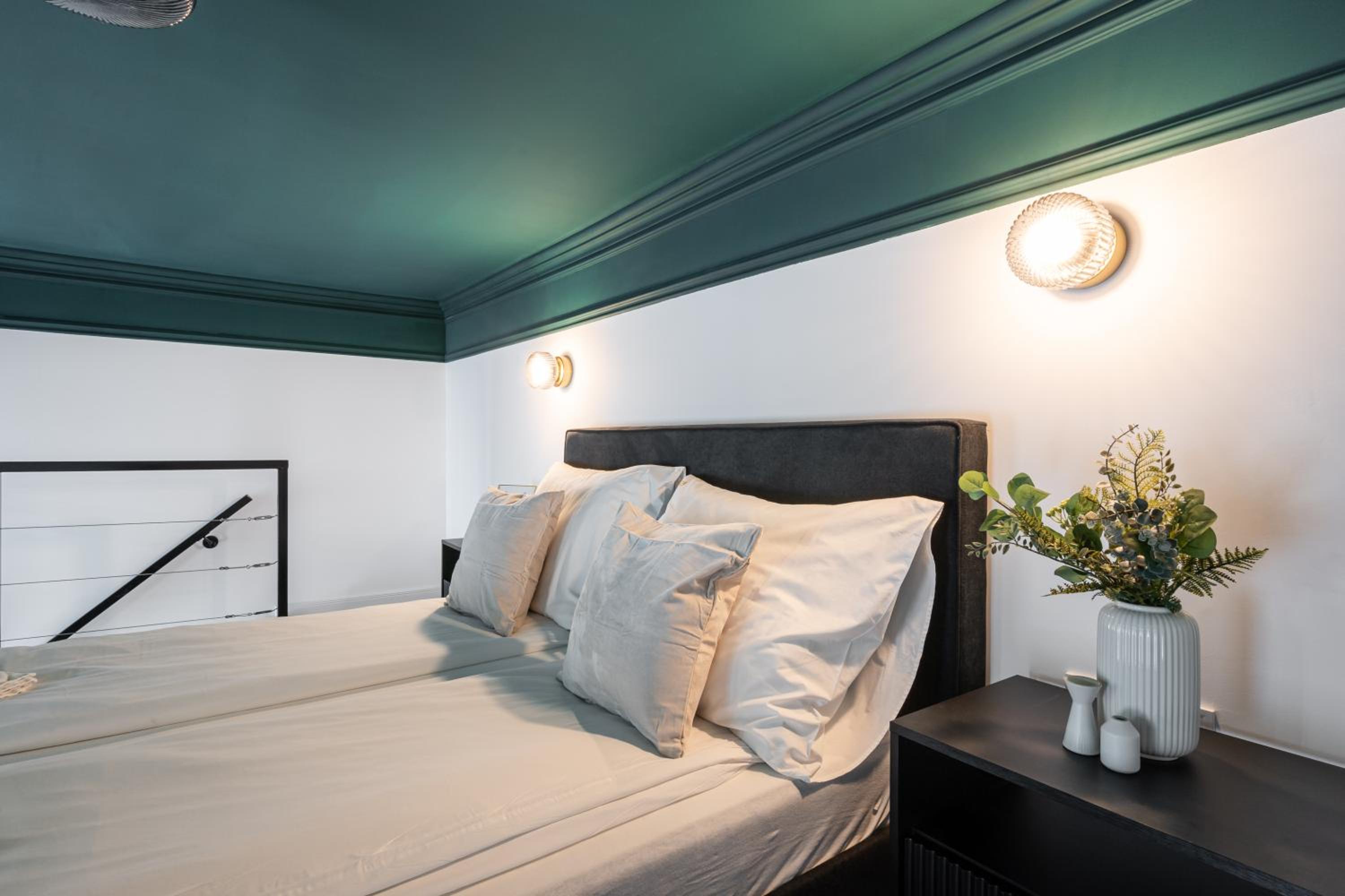 E41 - Trendy Boutique Apartments - Prime Spot by BQA