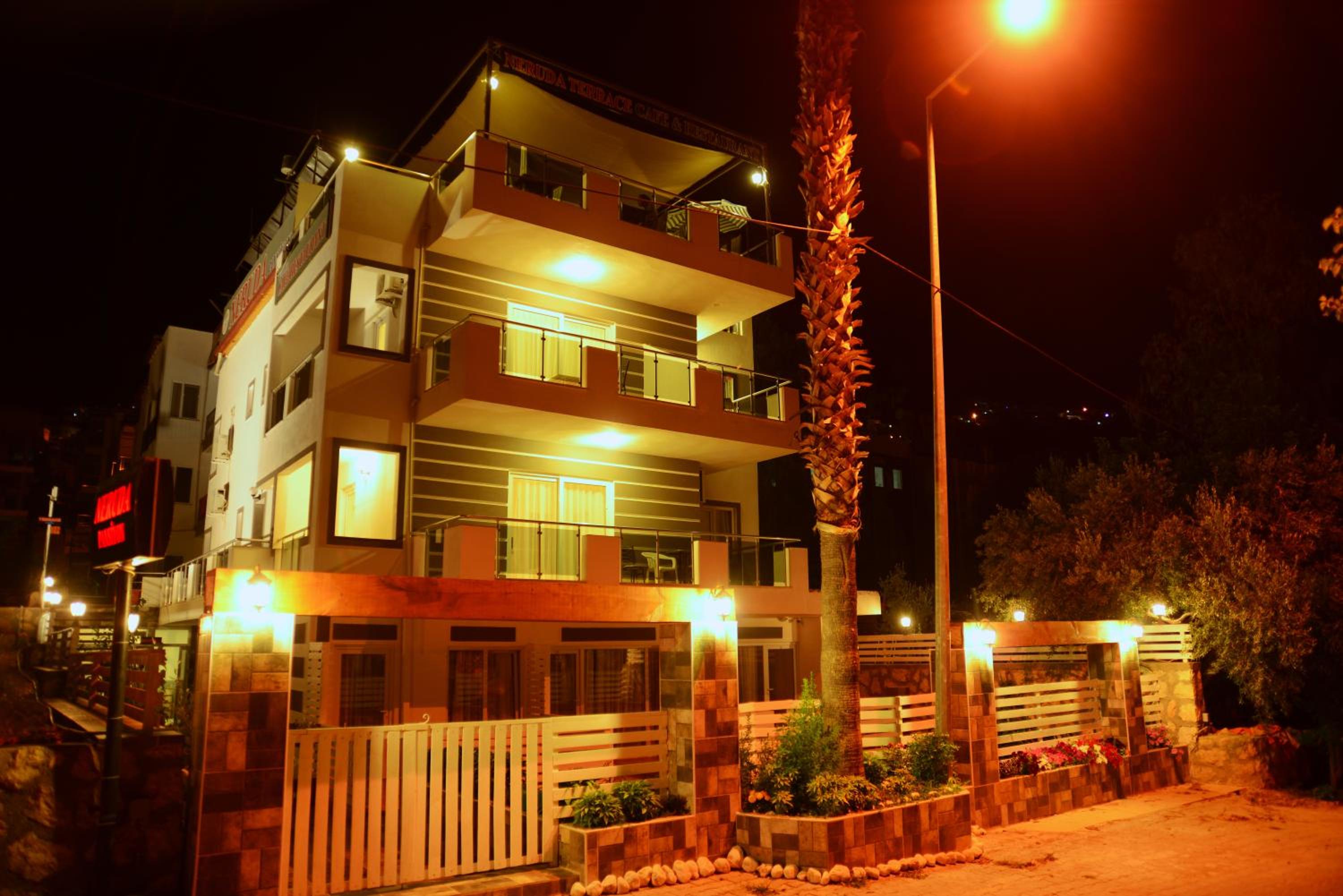 Neruda Otel - Image 13