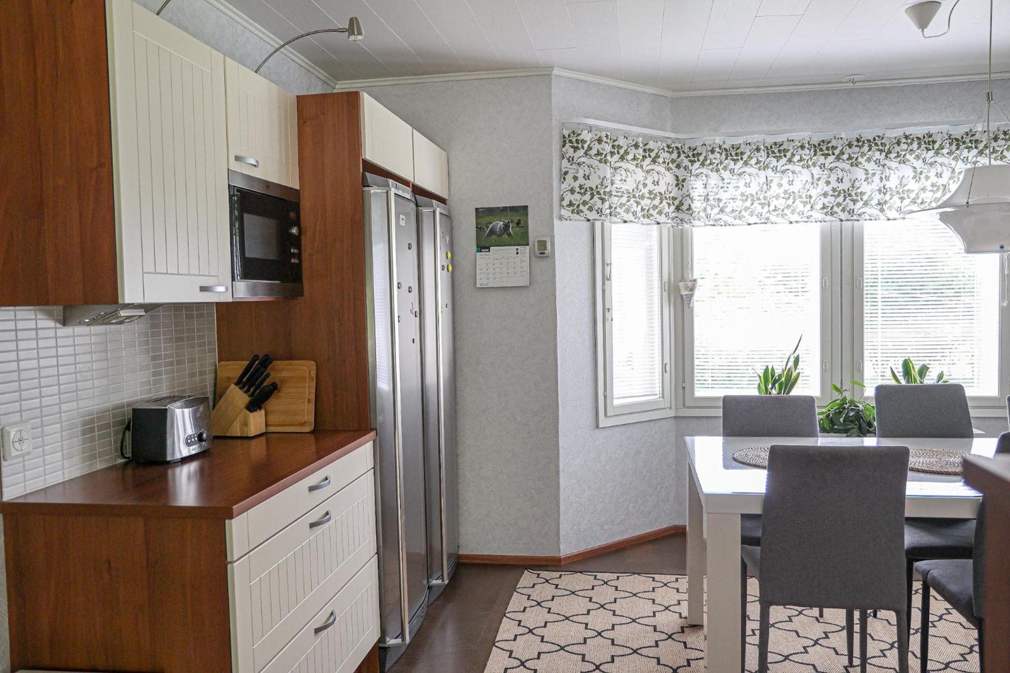 Villa Korpieukko By BookLapland