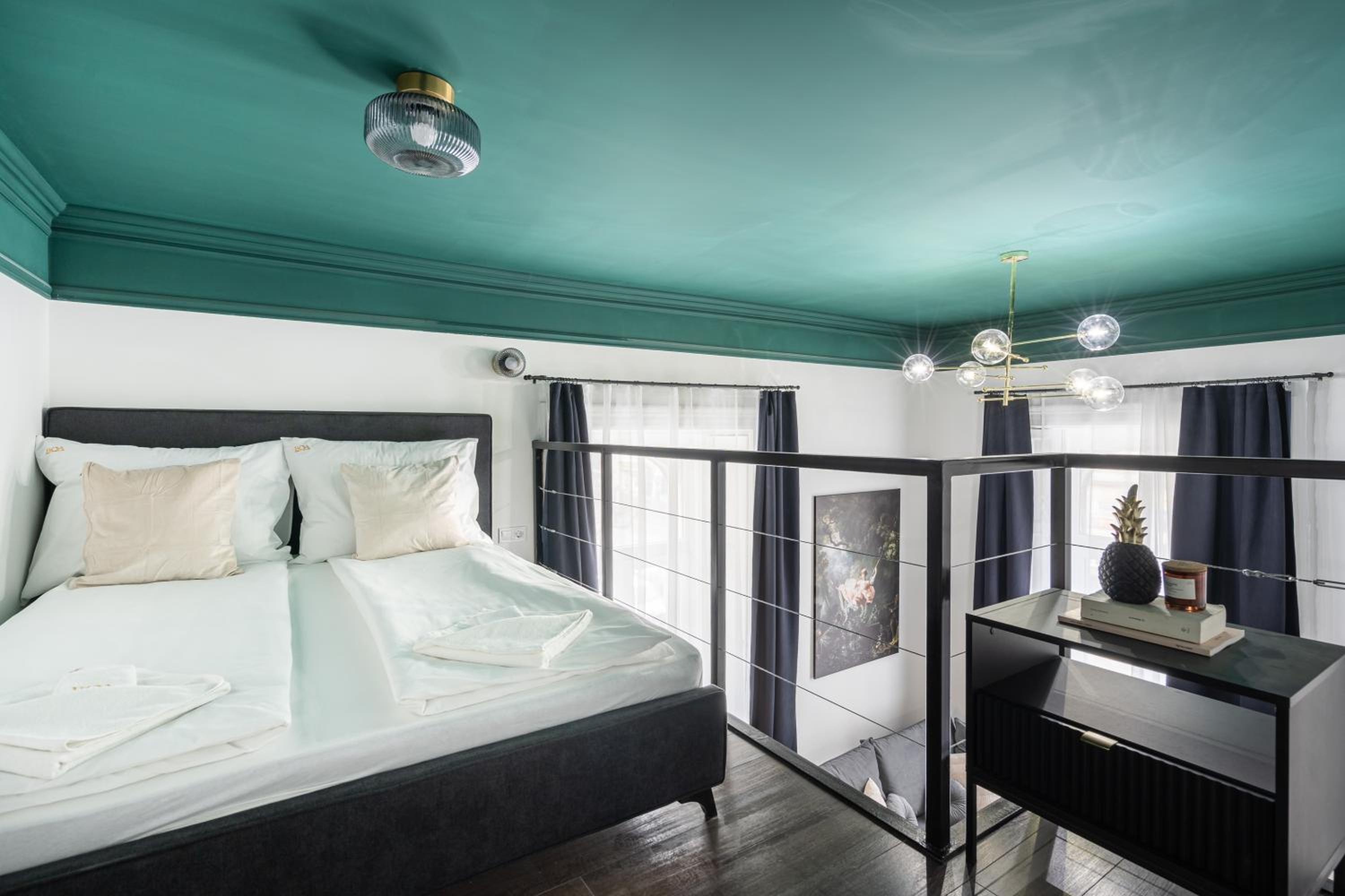 E41 - Trendy Boutique Apartments - Prime Spot by BQA