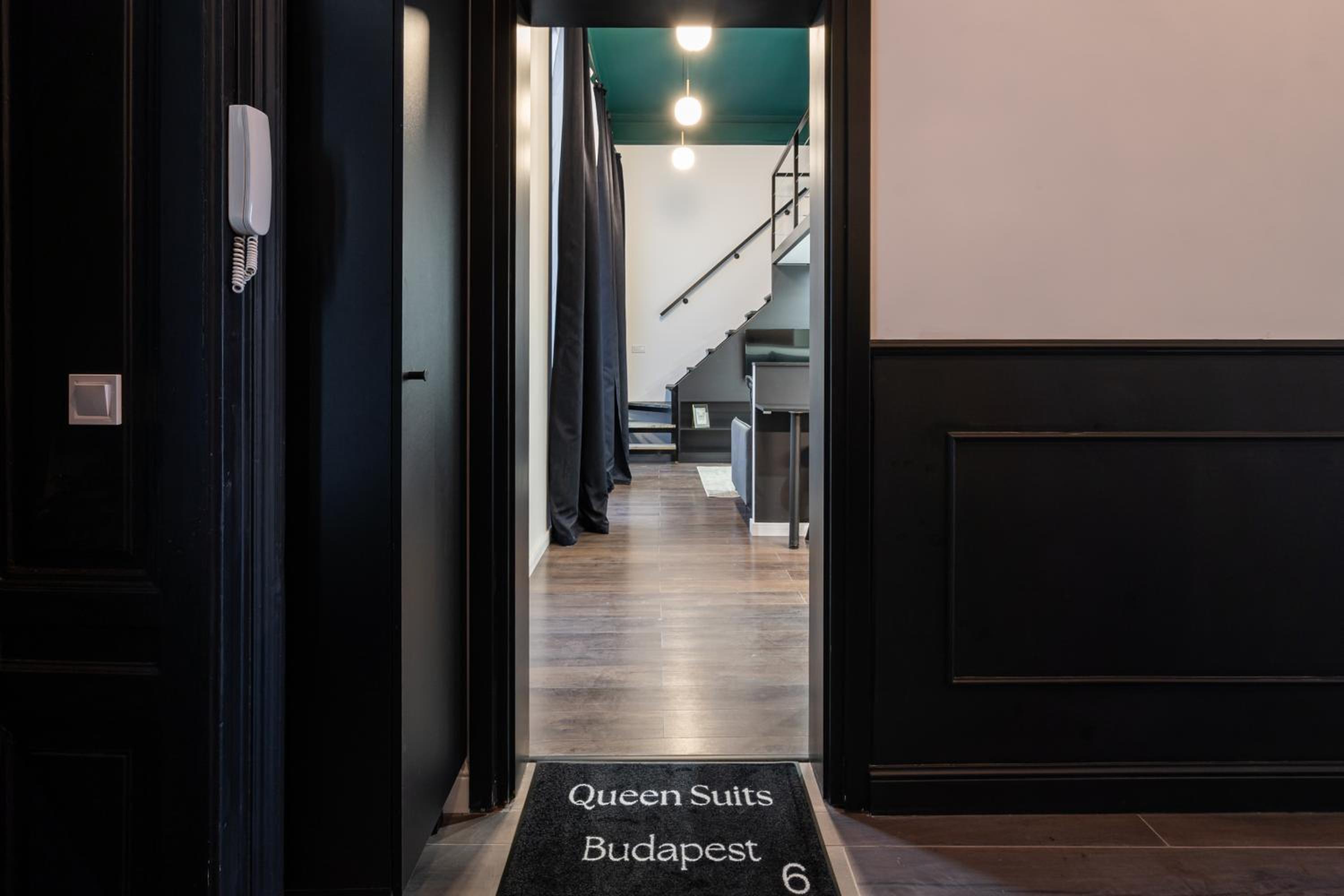 E41 - Trendy Boutique Apartments - Prime Spot by BQA
