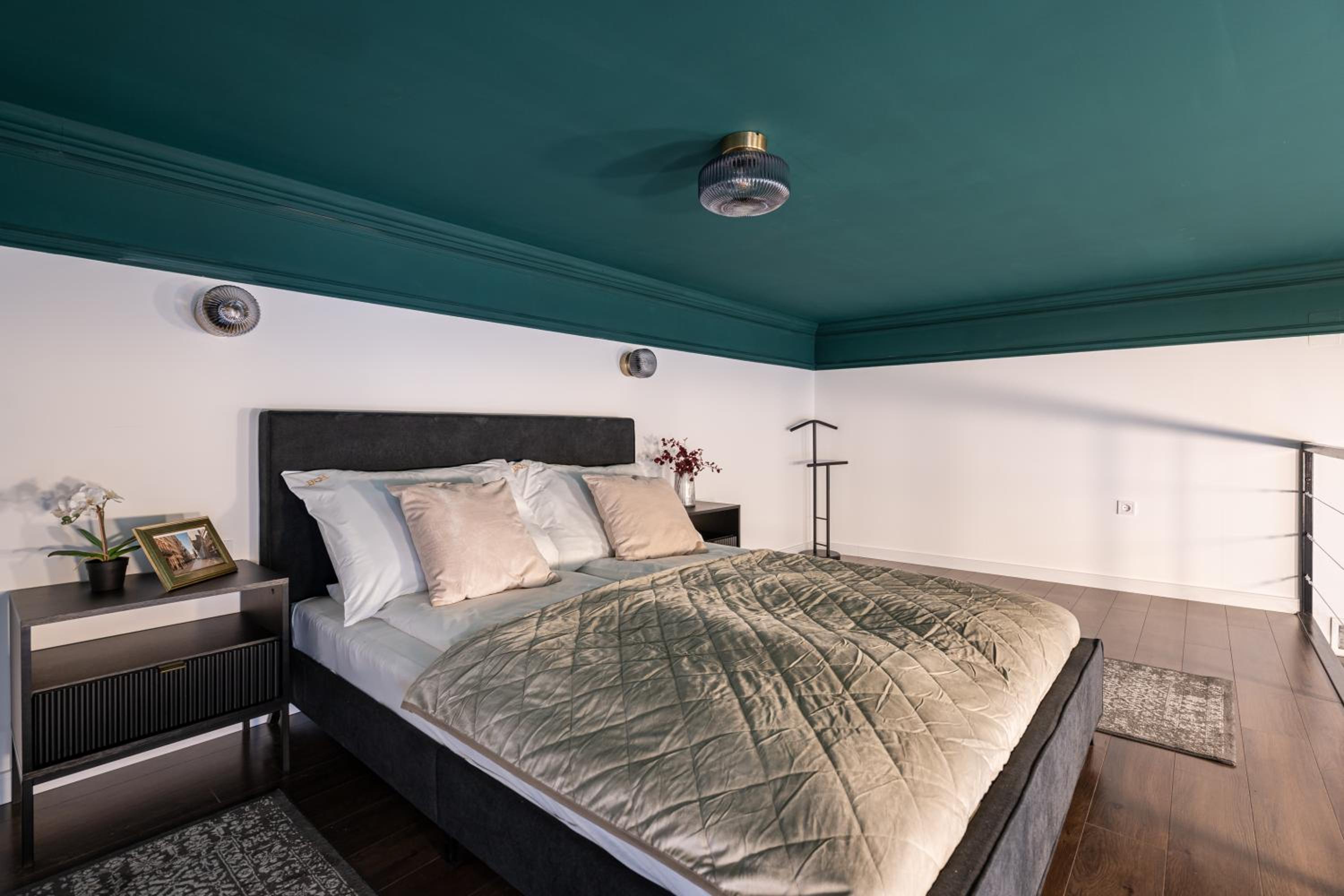 E41 - Trendy Boutique Apartments - Prime Spot by BQA