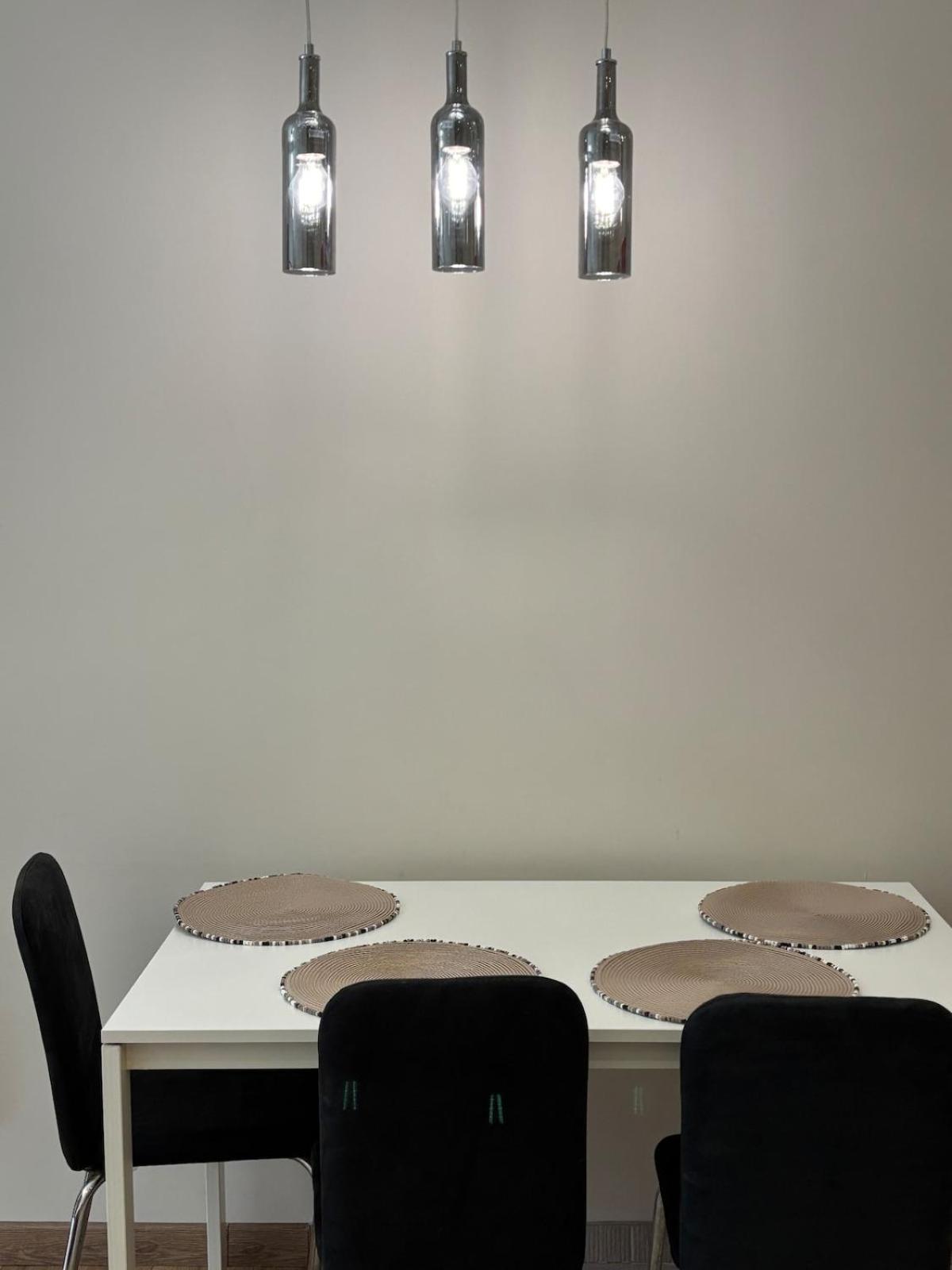 Studio 16