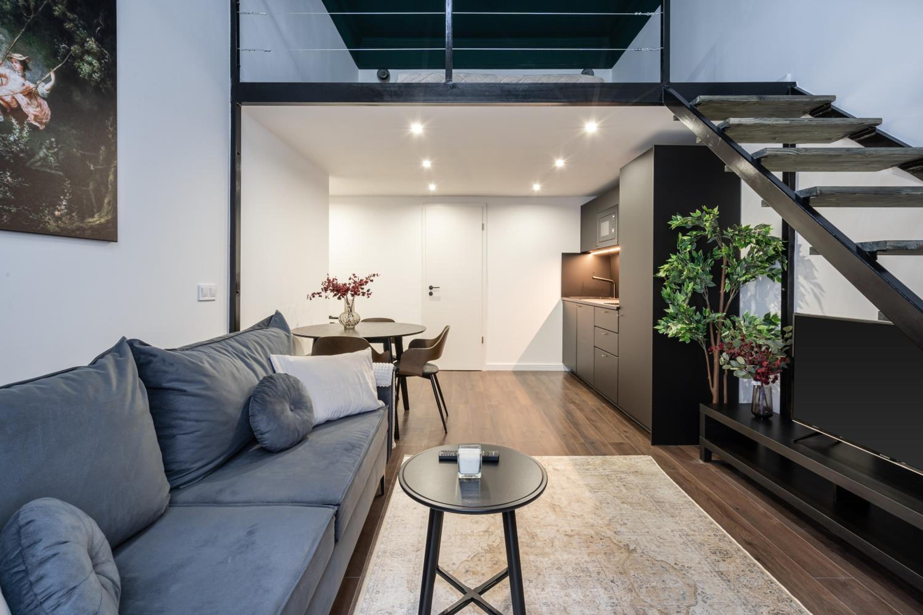 E41 - Trendy Boutique Apartments - Prime Spot by BQA