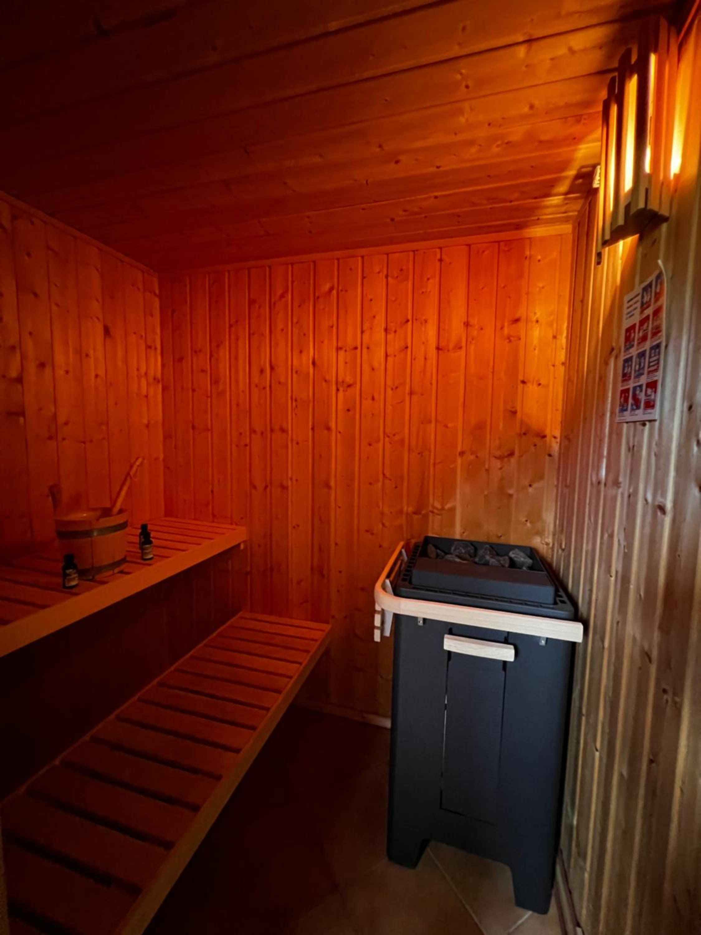 Chalet mit Sauna und Hot Tub