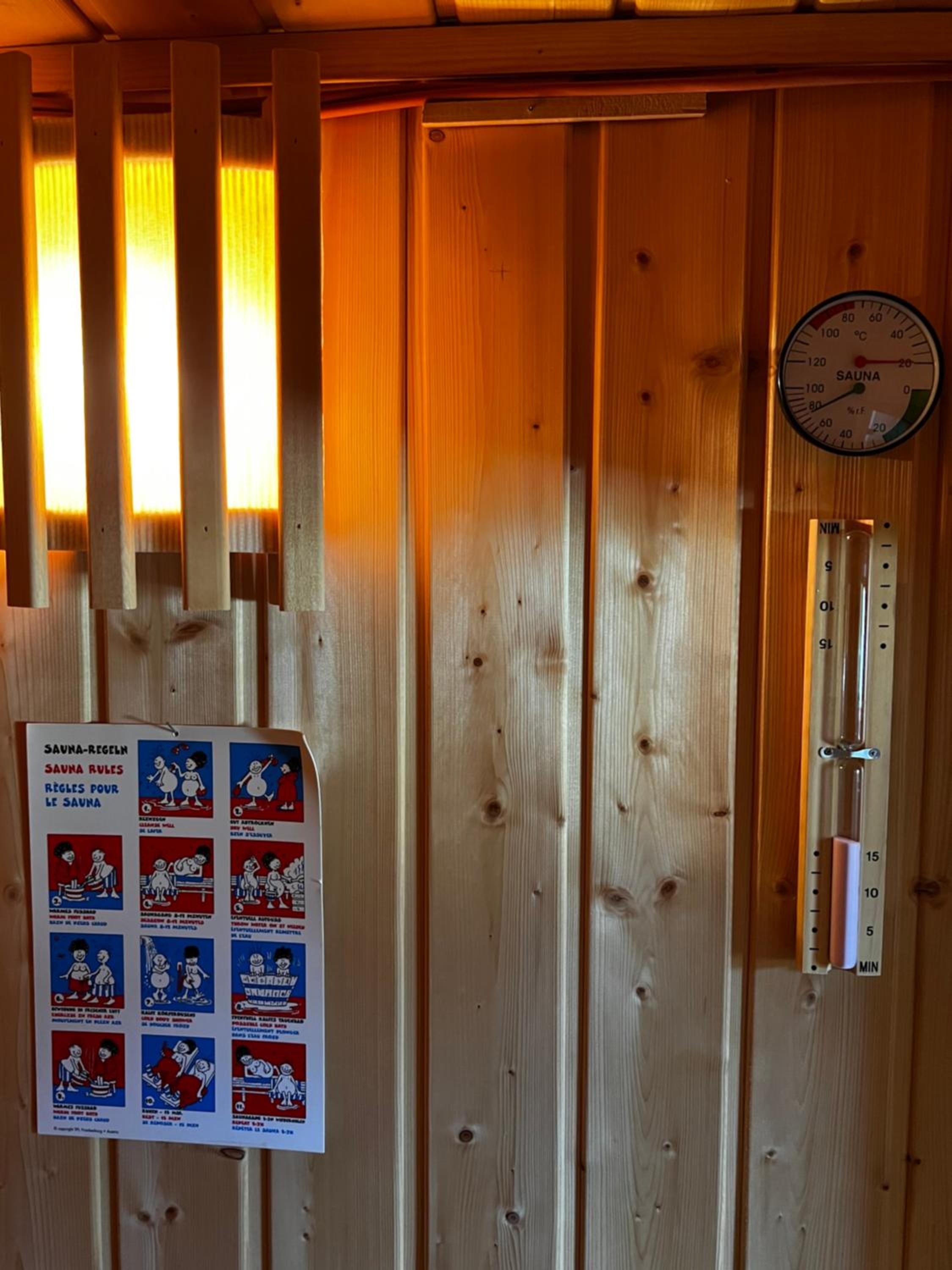Chalet mit Sauna und Hot Tub