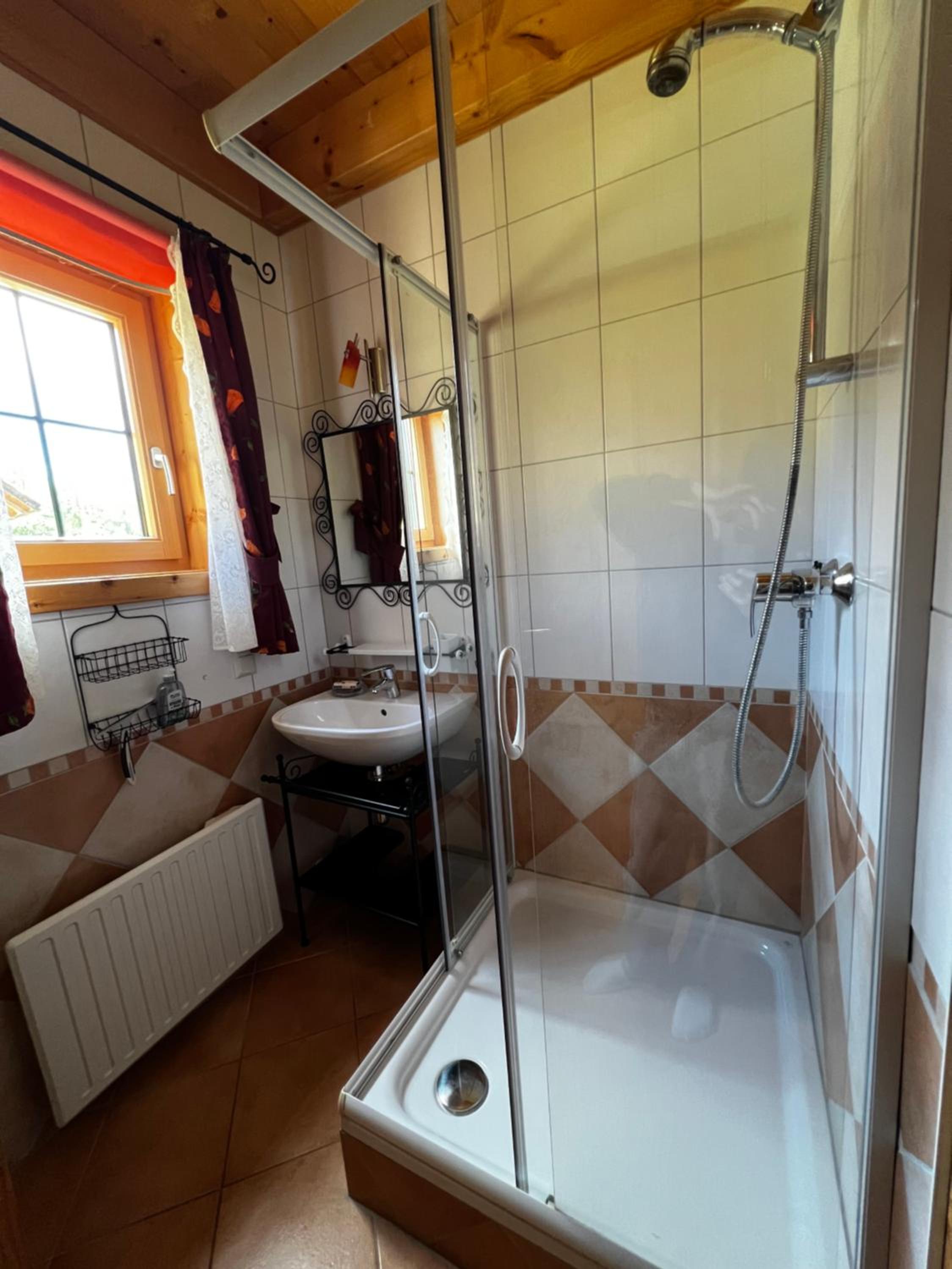 Chalet mit Sauna und Hot Tub