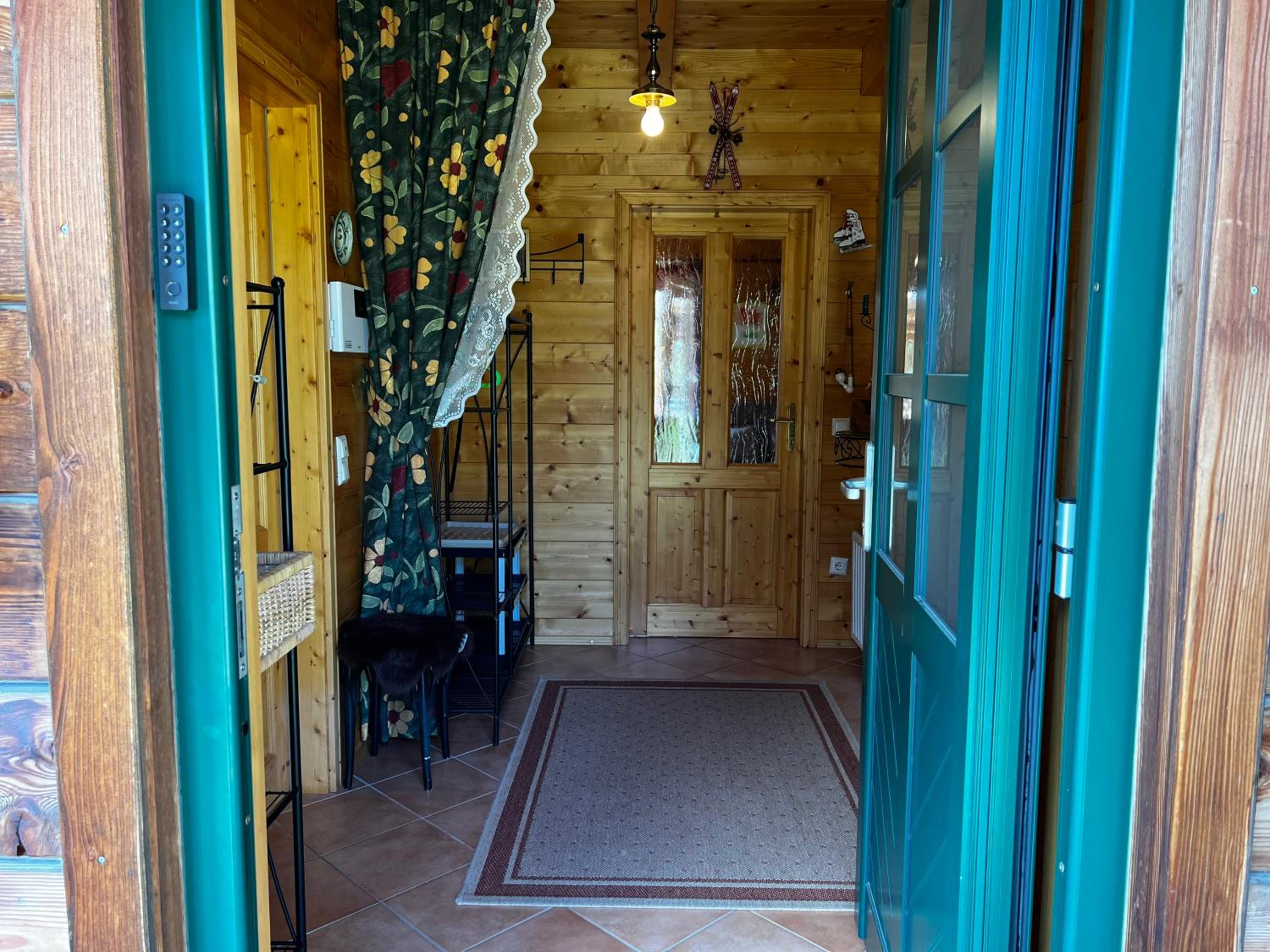 Chalet mit Sauna und Hot Tub