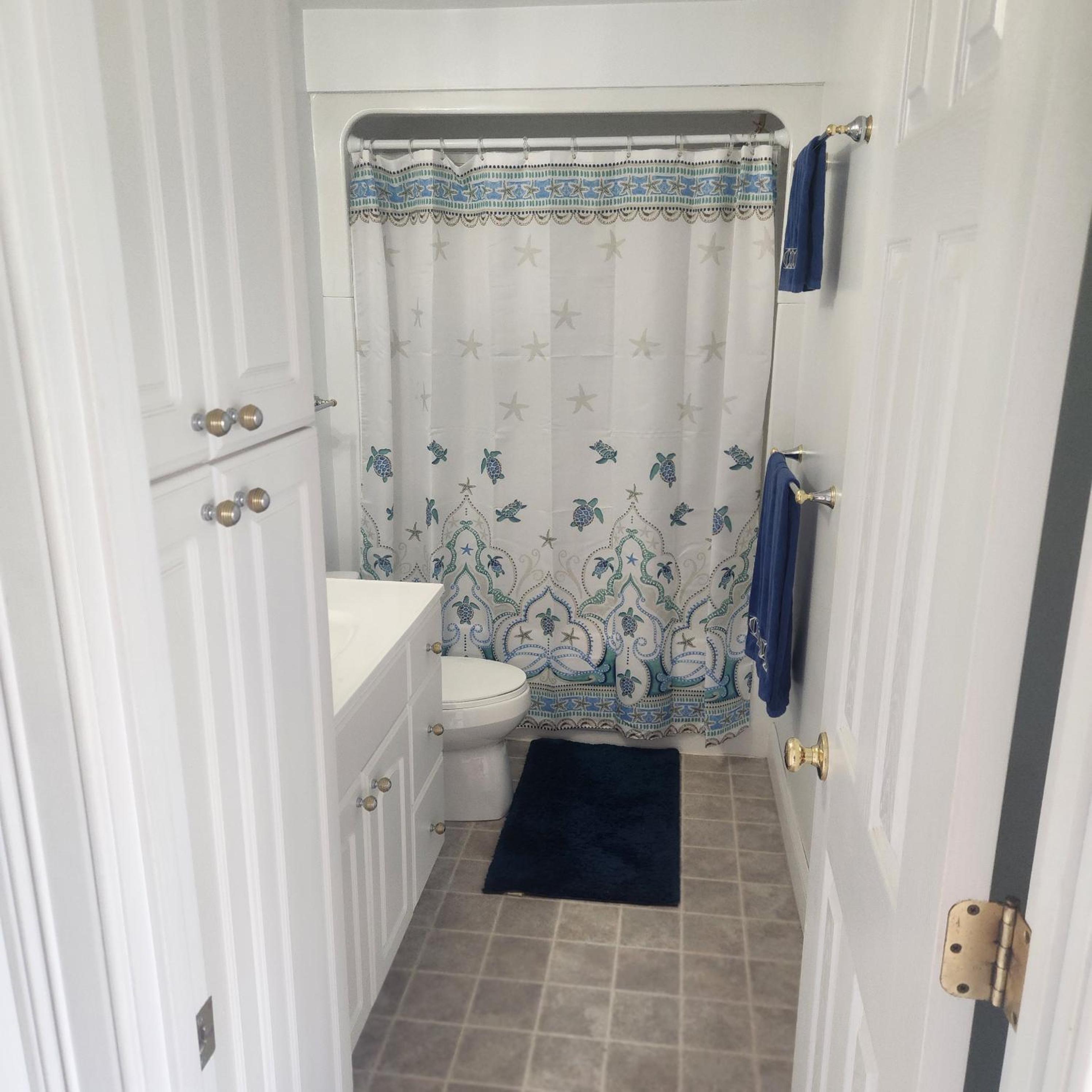 Spacious Oceanfront 3BR Condo with Private Beach in Ideal Hyannis Location