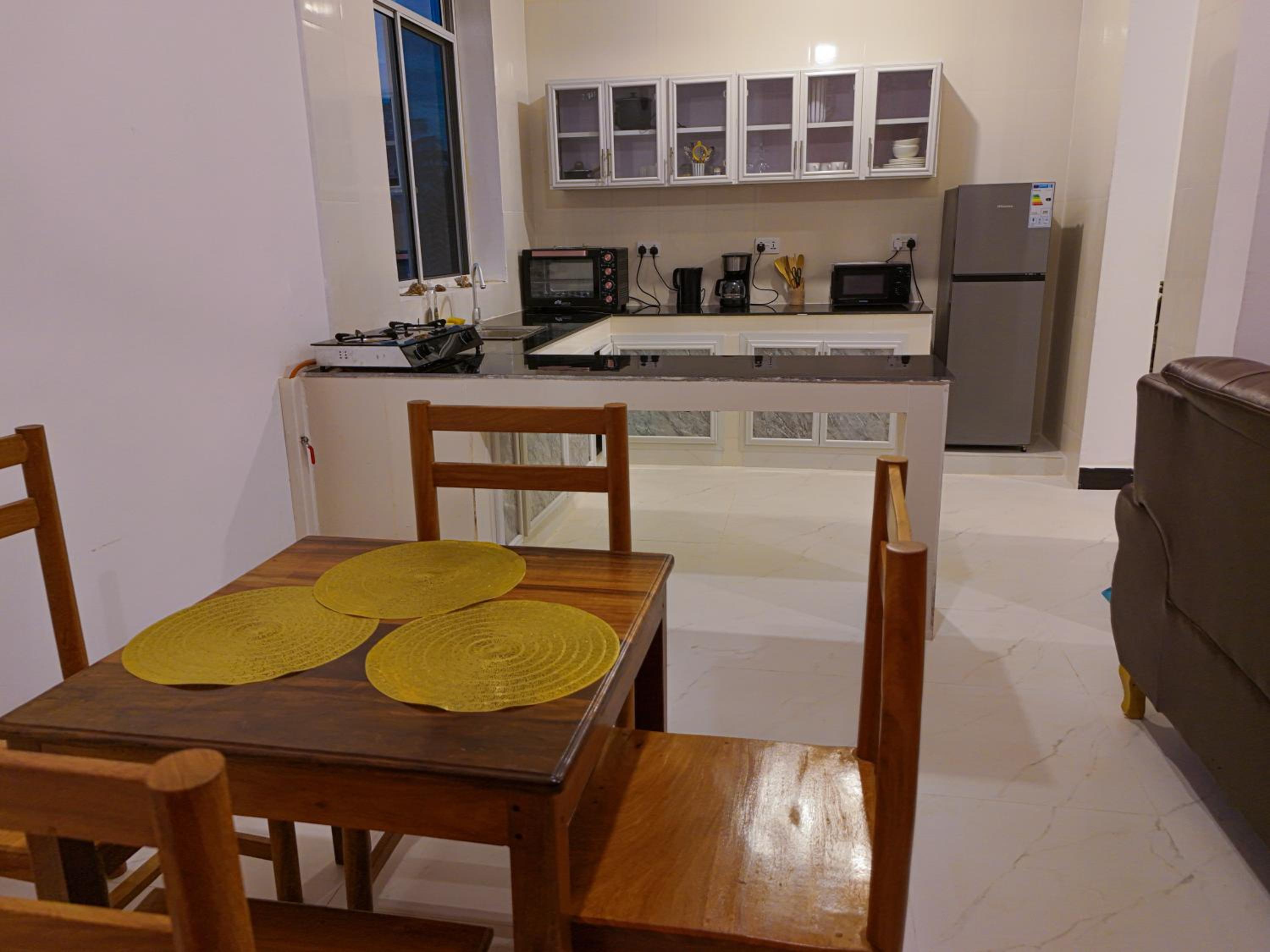Oceanfront 2BR Zanzibar - Free Airport Shuttle