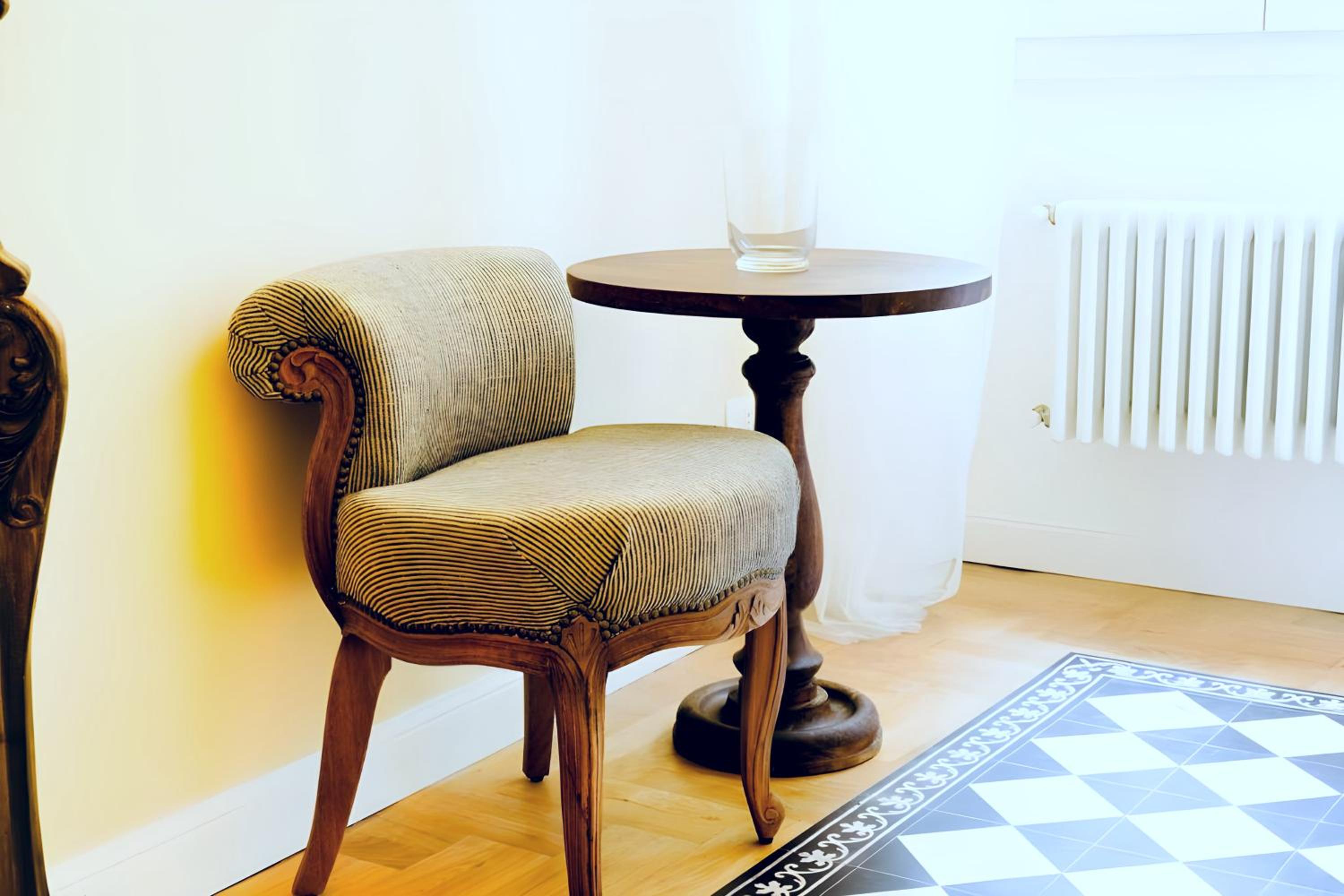 Elegantis Milos Suite Apartment - Your Chic Retreat in Central Rome