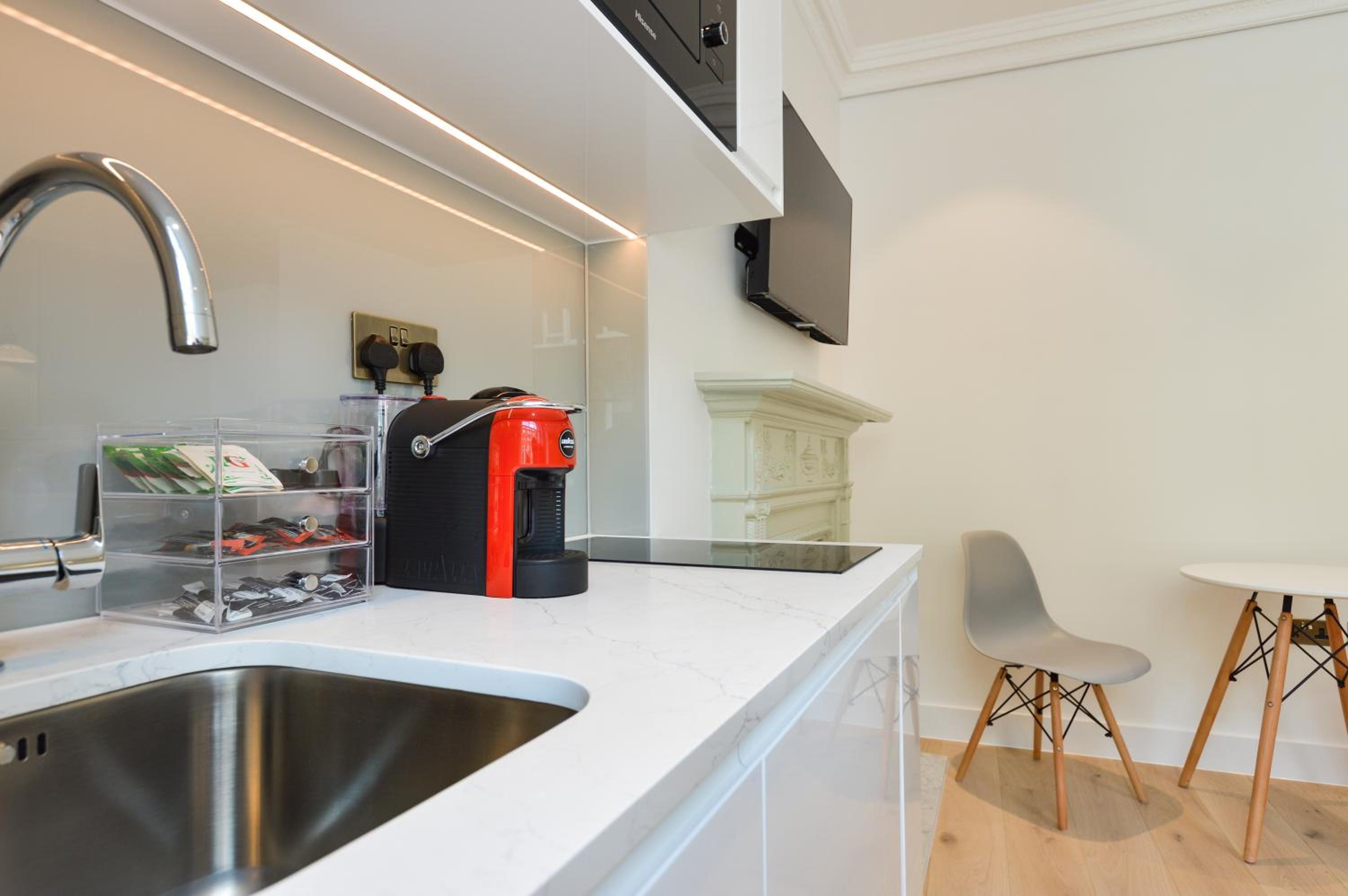 Leather Lane Concept Apartments