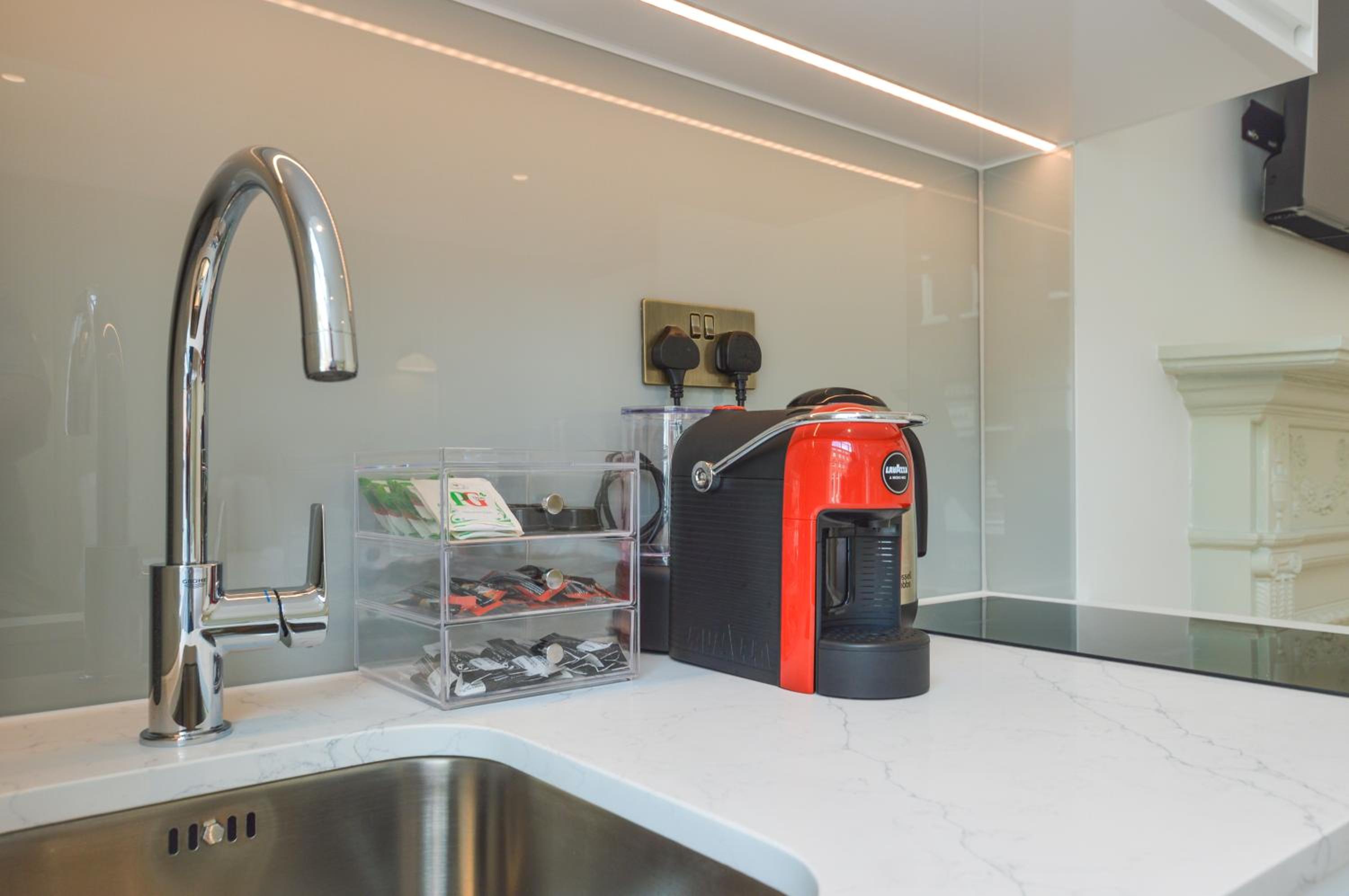 Leather Lane Concept Apartments