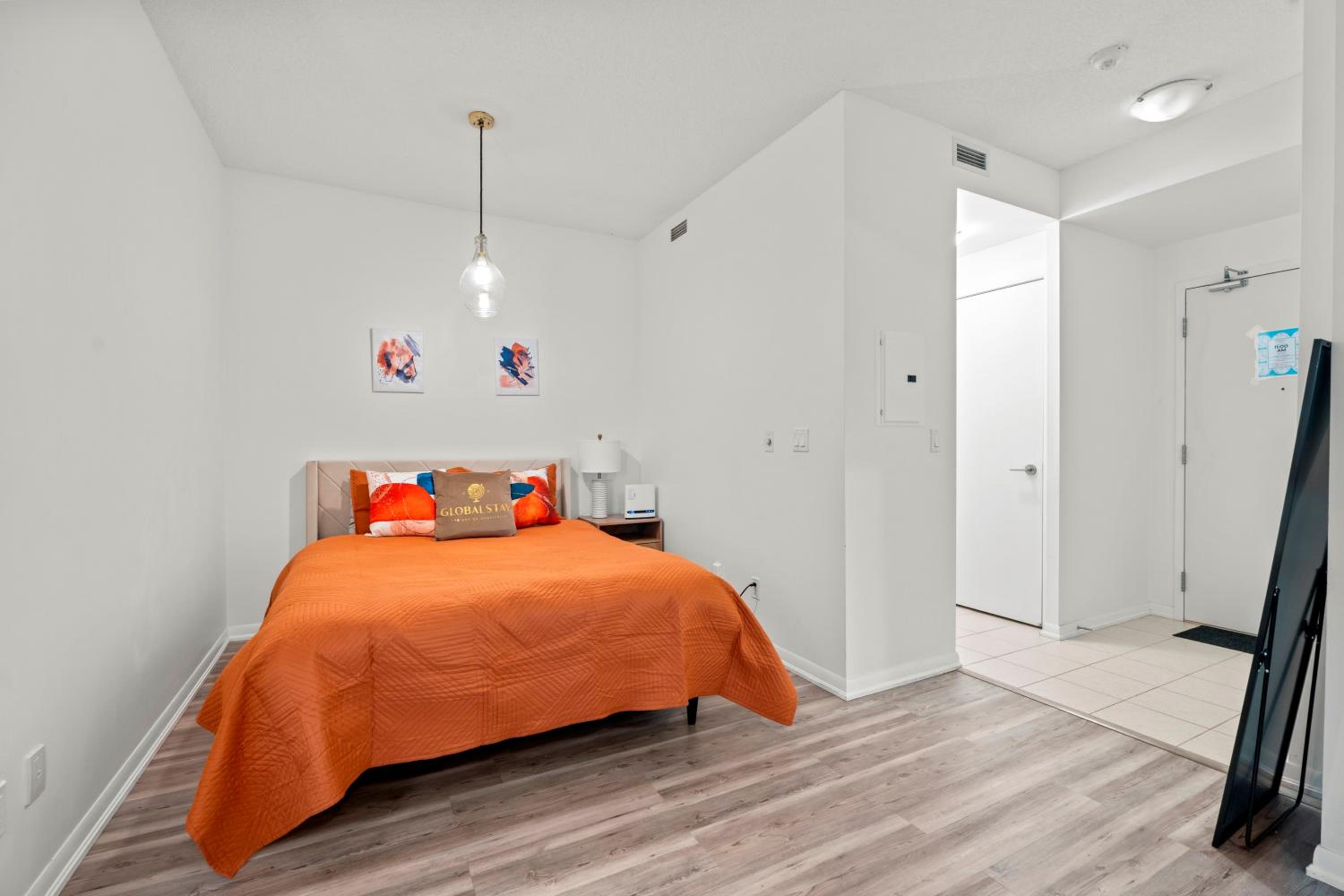 Superior 1Bd & DEN Apartment with Balcony