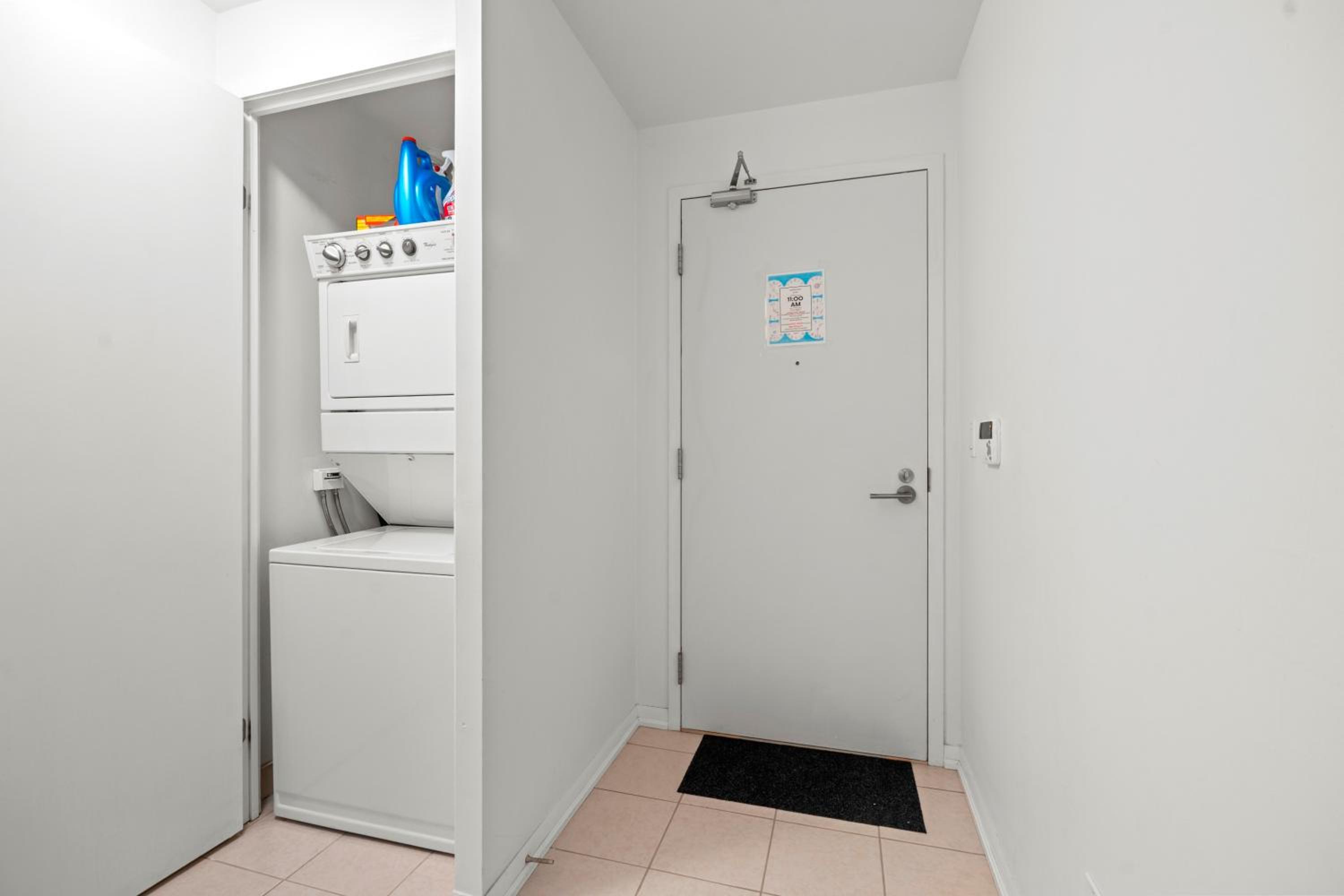 Superior 1Bd & DEN Apartment with Balcony