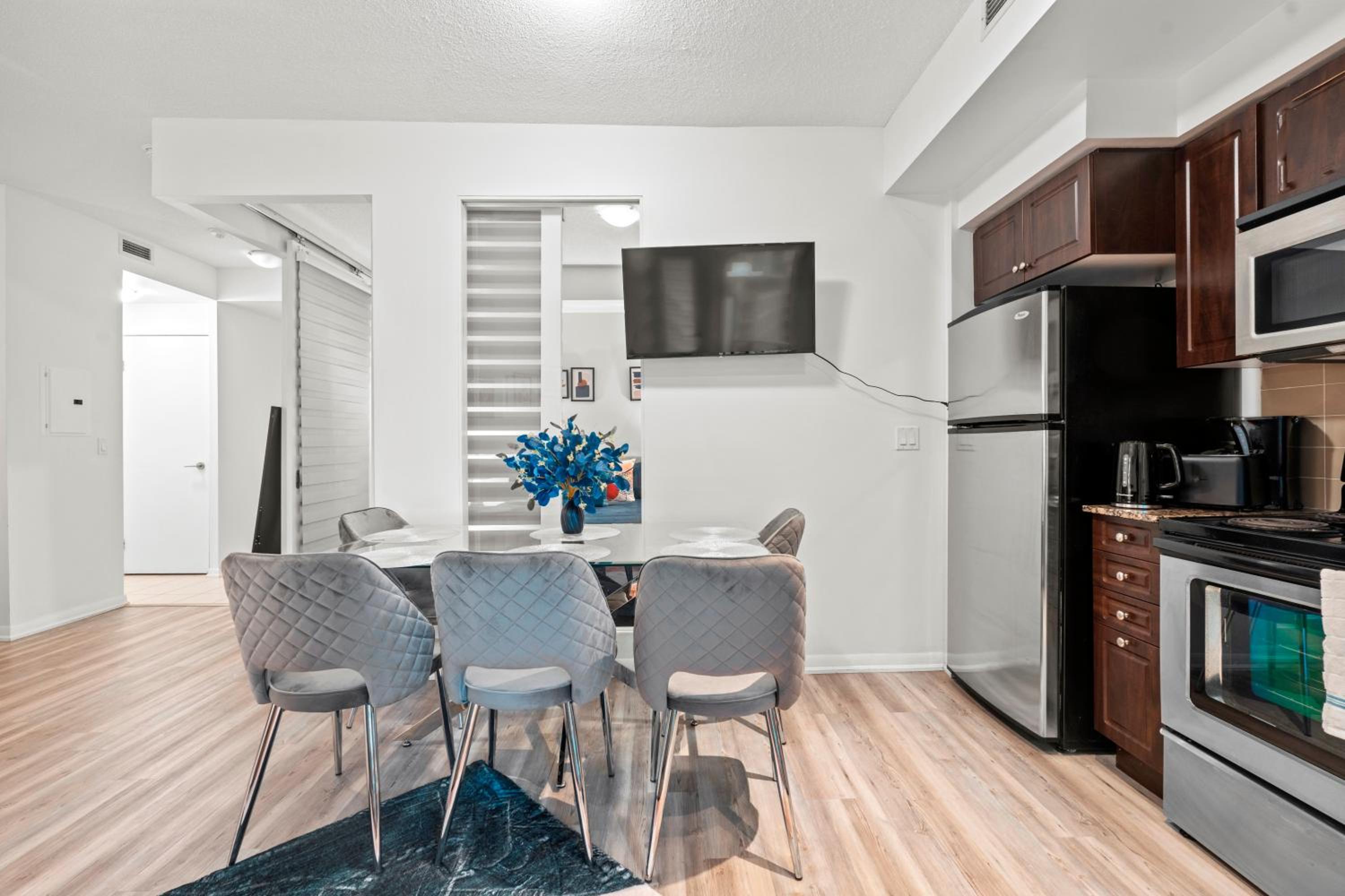 Superior 1Bd & DEN Apartment with Balcony