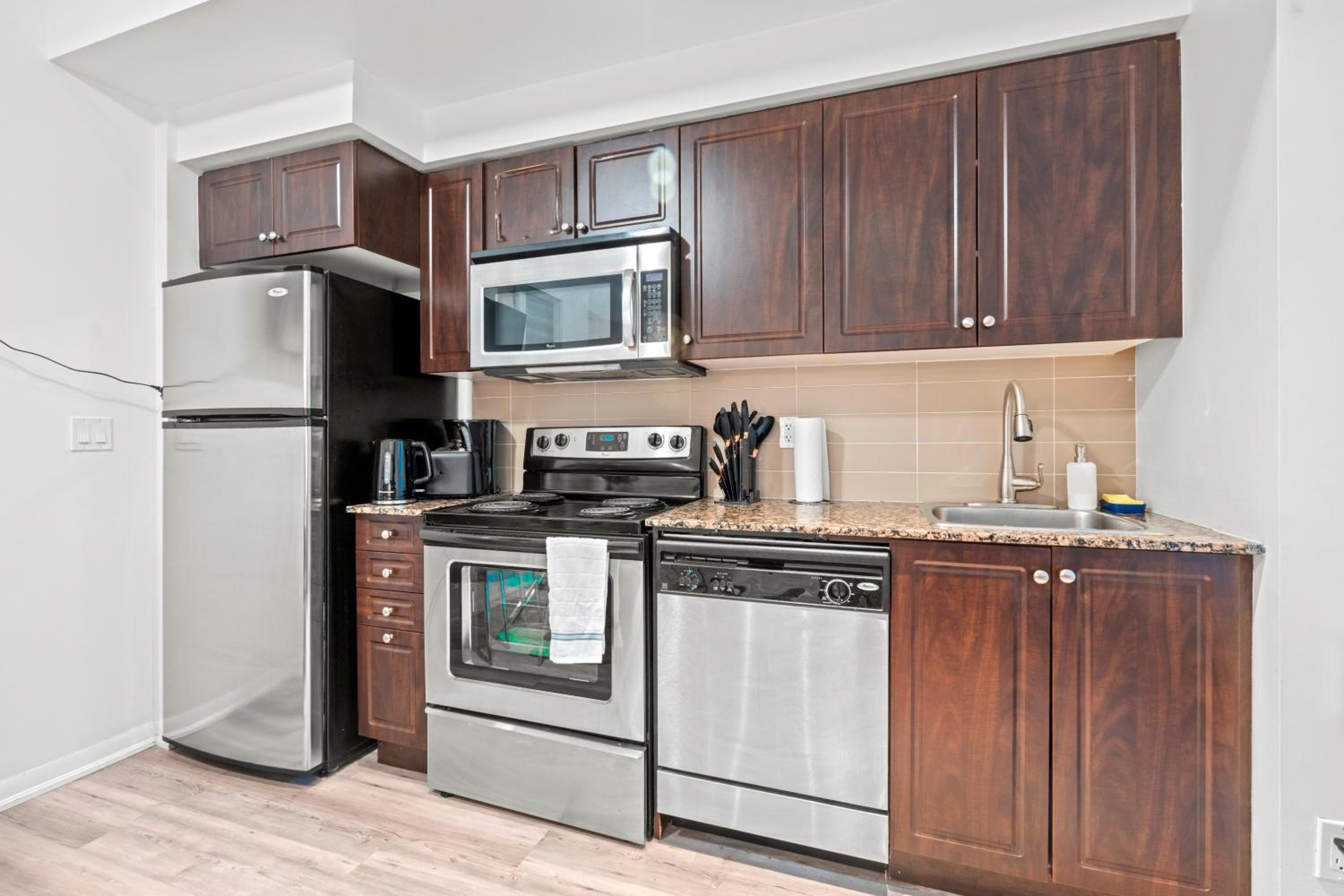 Superior 1Bd & DEN Apartment with Balcony