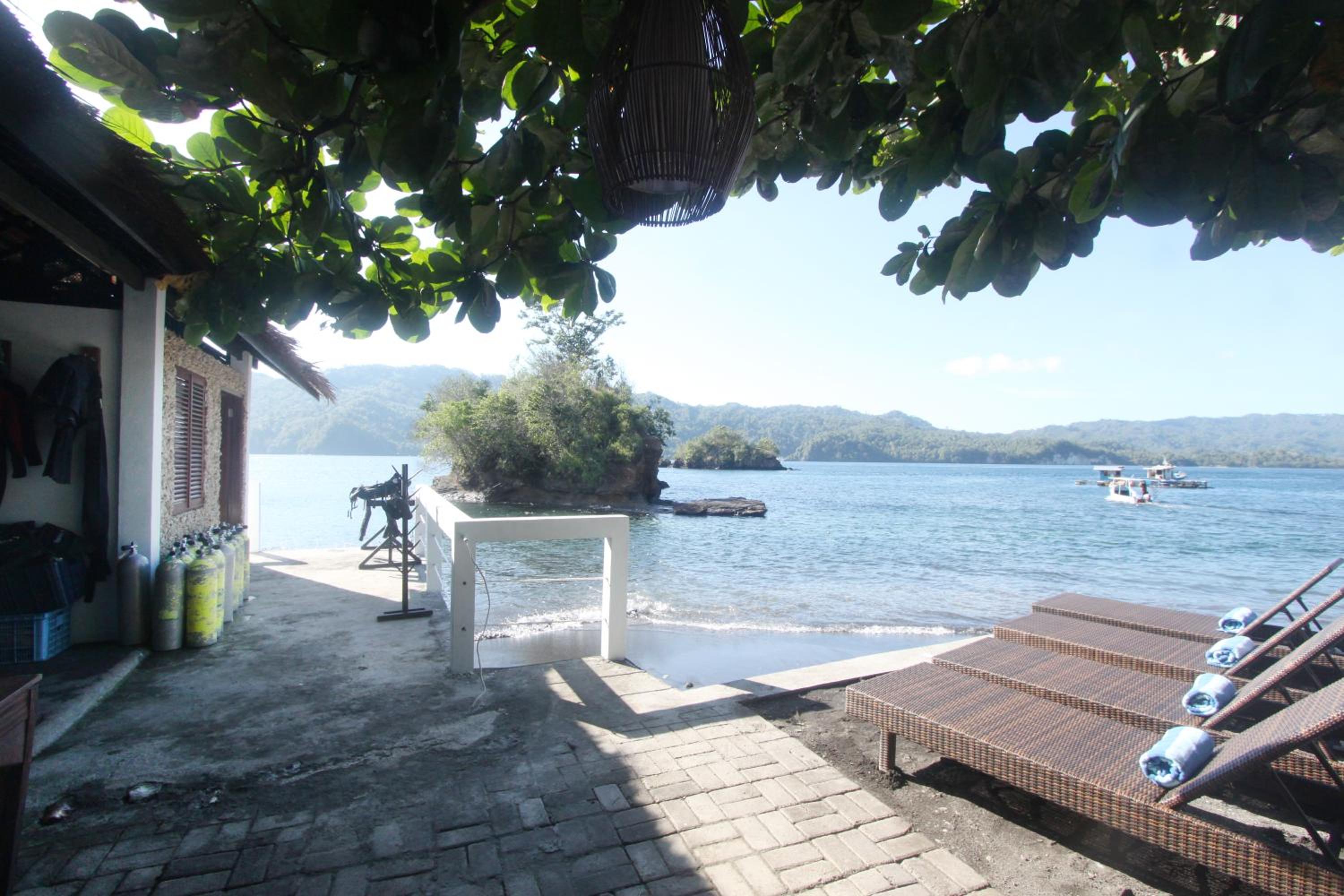 Cocotinos Lembeh a Boutique Dive Lodge