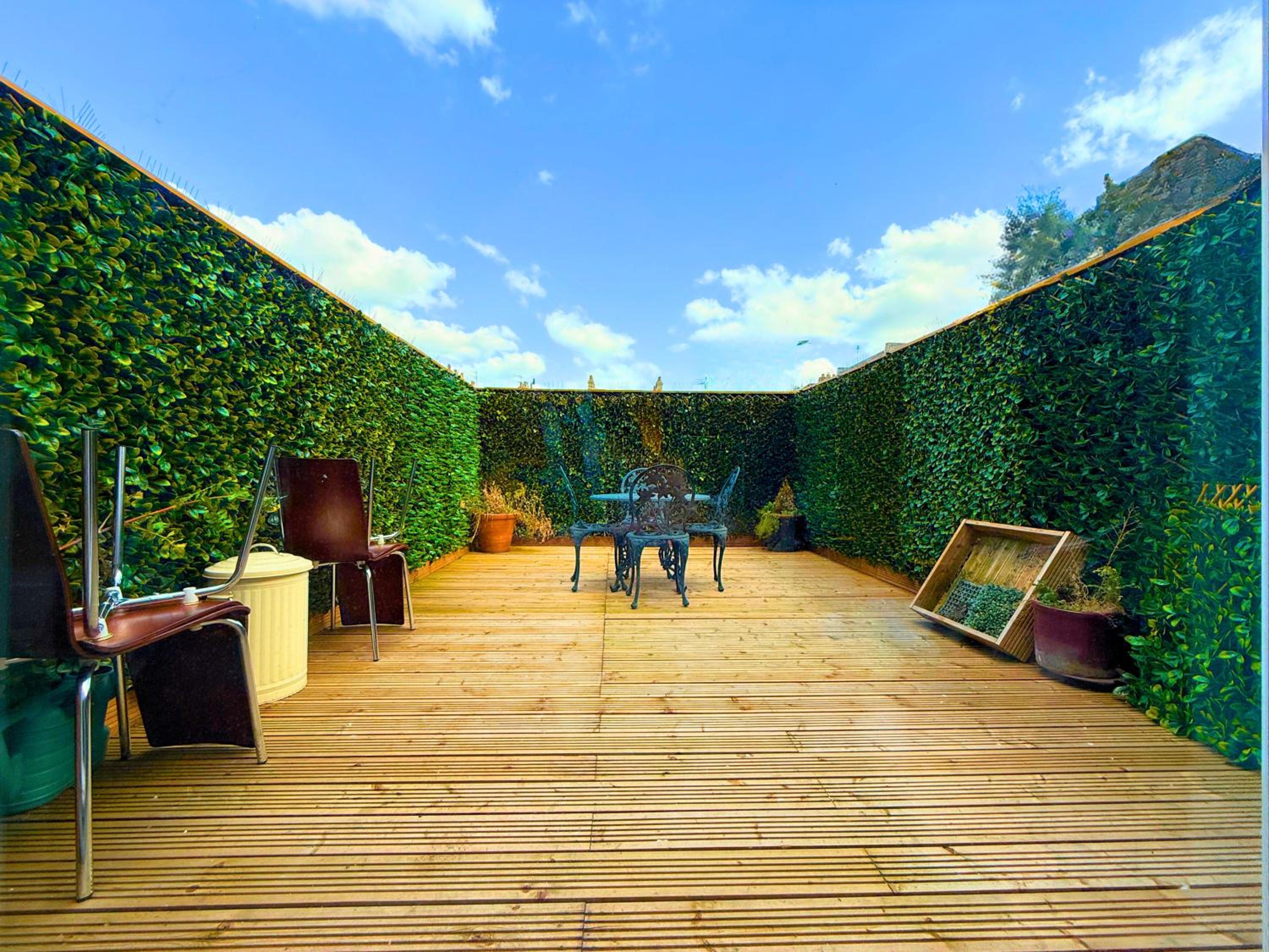 Knightsbridge & South Kensington, Private Garden Super King 2Beds 2Bath by Hyde Park & Royal Albert Hall