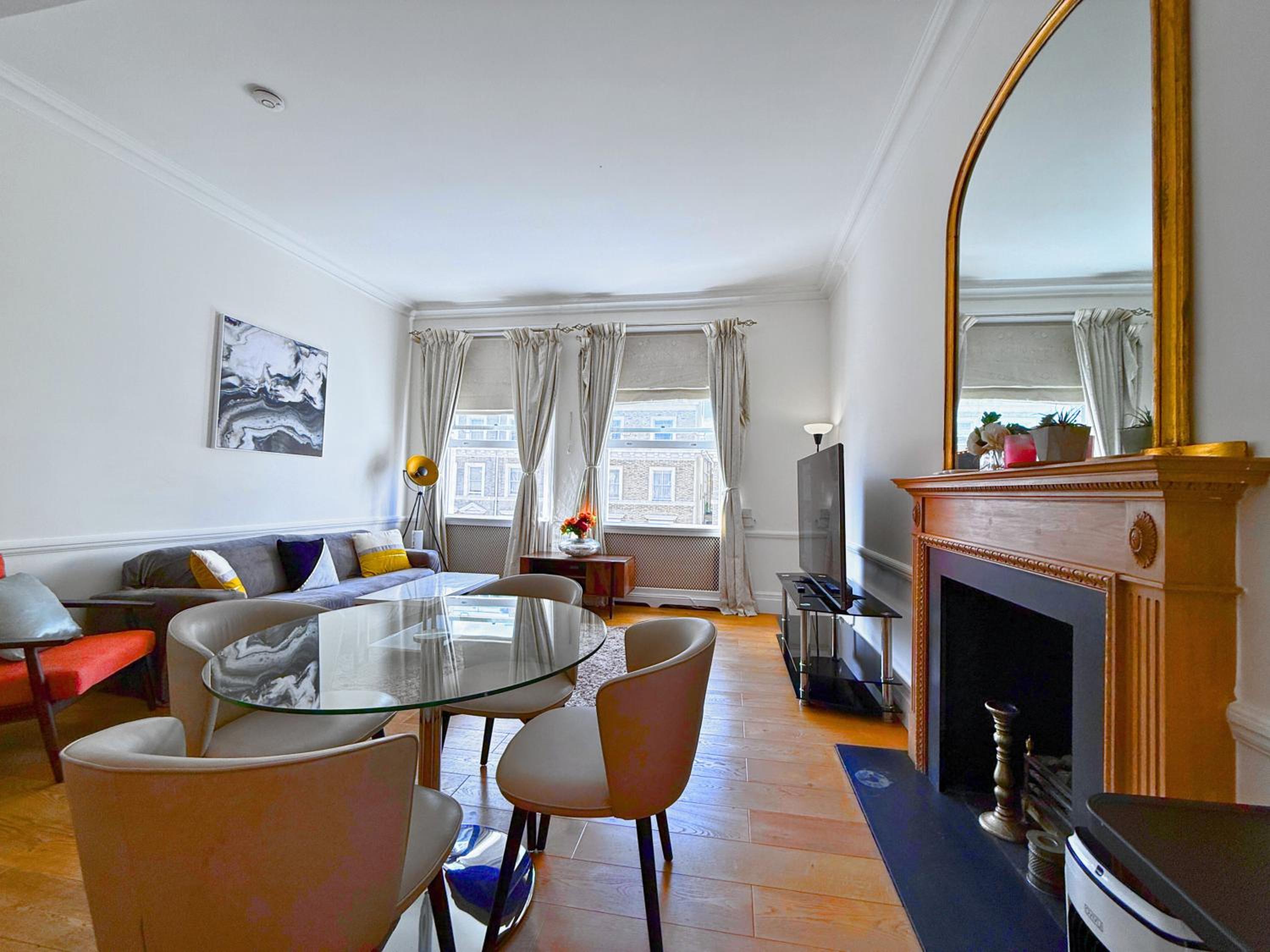 Knightsbridge & South Kensington, Private Garden Super King 2Beds 2Bath by Hyde Park & Royal Albert Hall