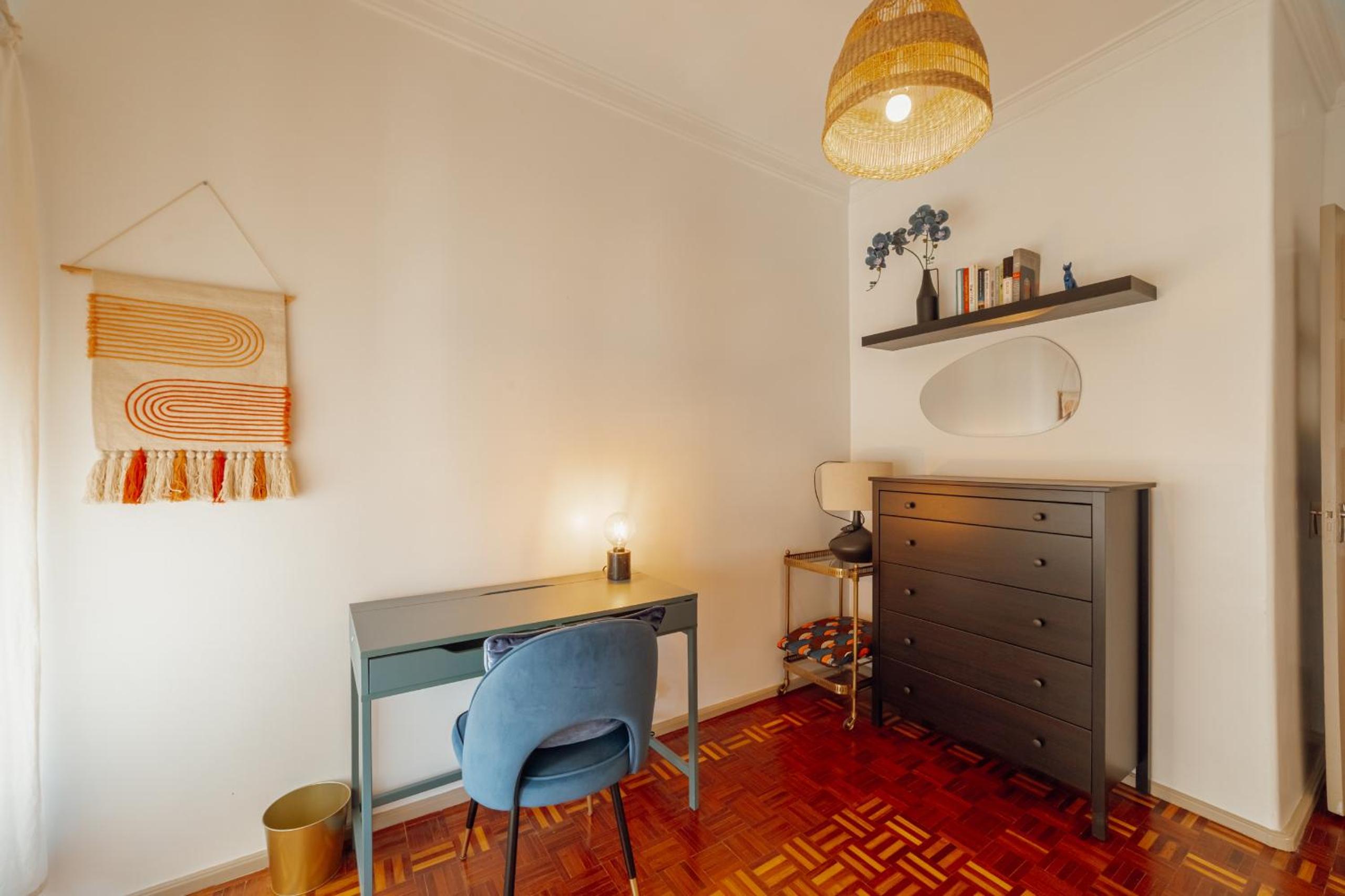Santa Catarina Flat 2BD with Balcony by Vacationy
