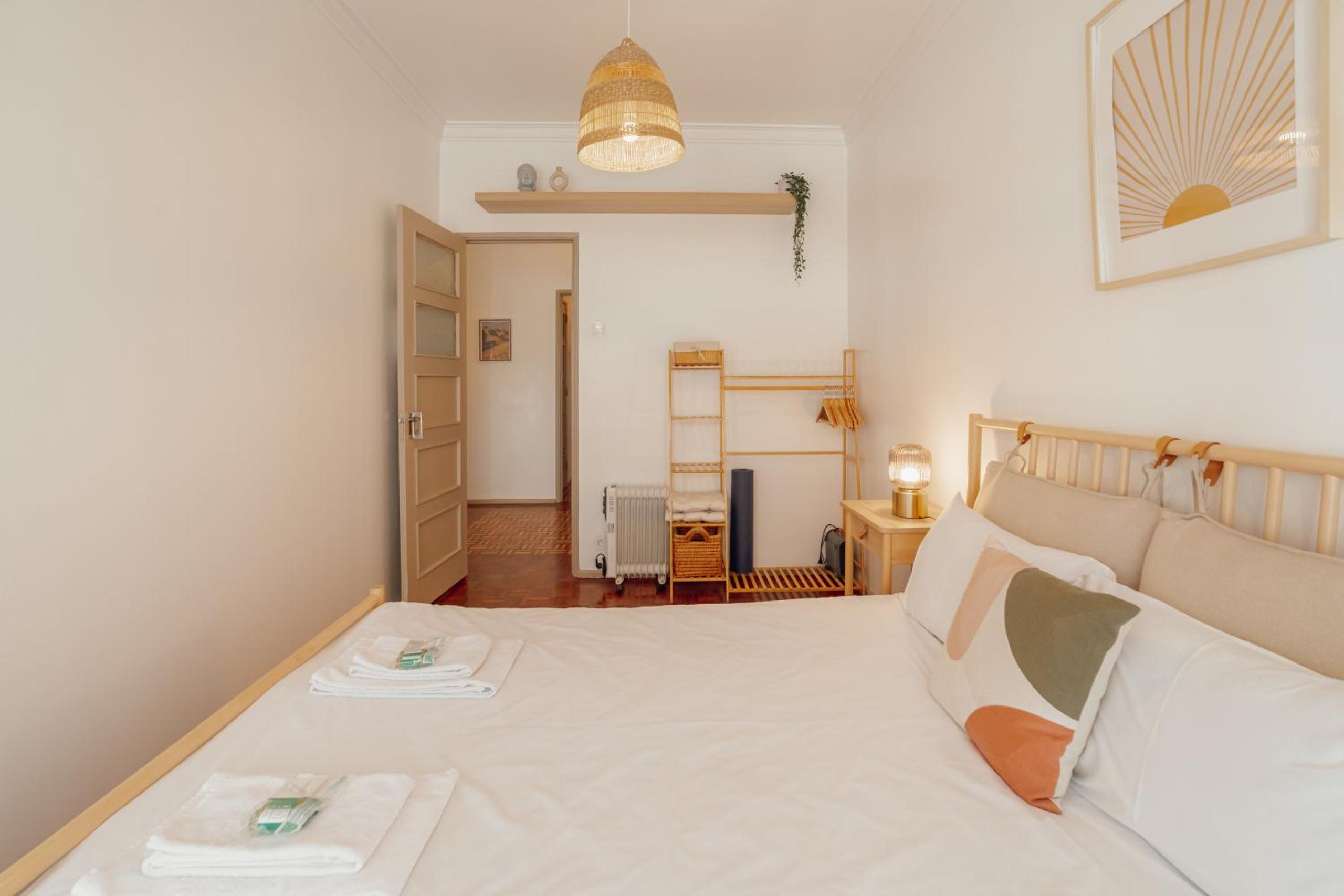 Santa Catarina Flat 2BD with Balcony by Vacationy