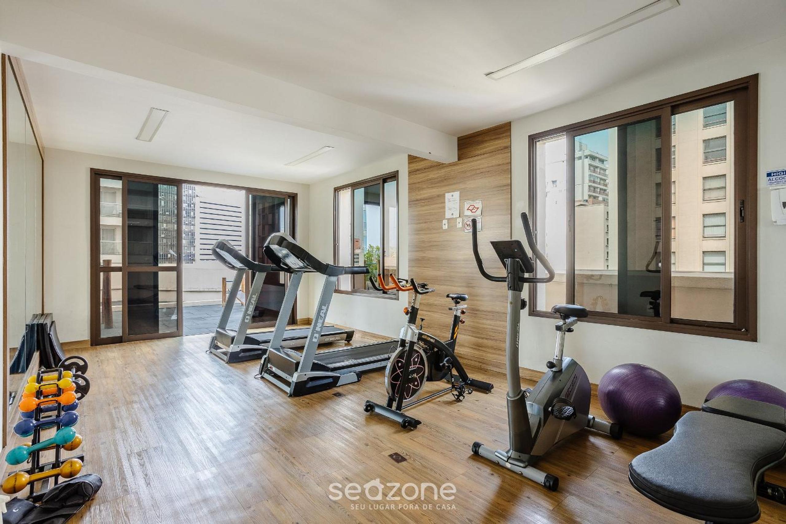 Modern studio 600m from Luz Station - JQP0521