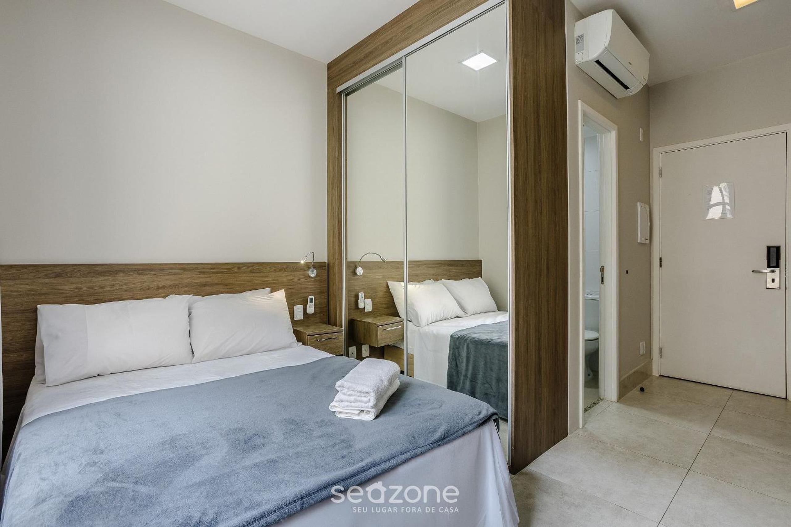 Modern studio 600m from Luz Station - JQP0521