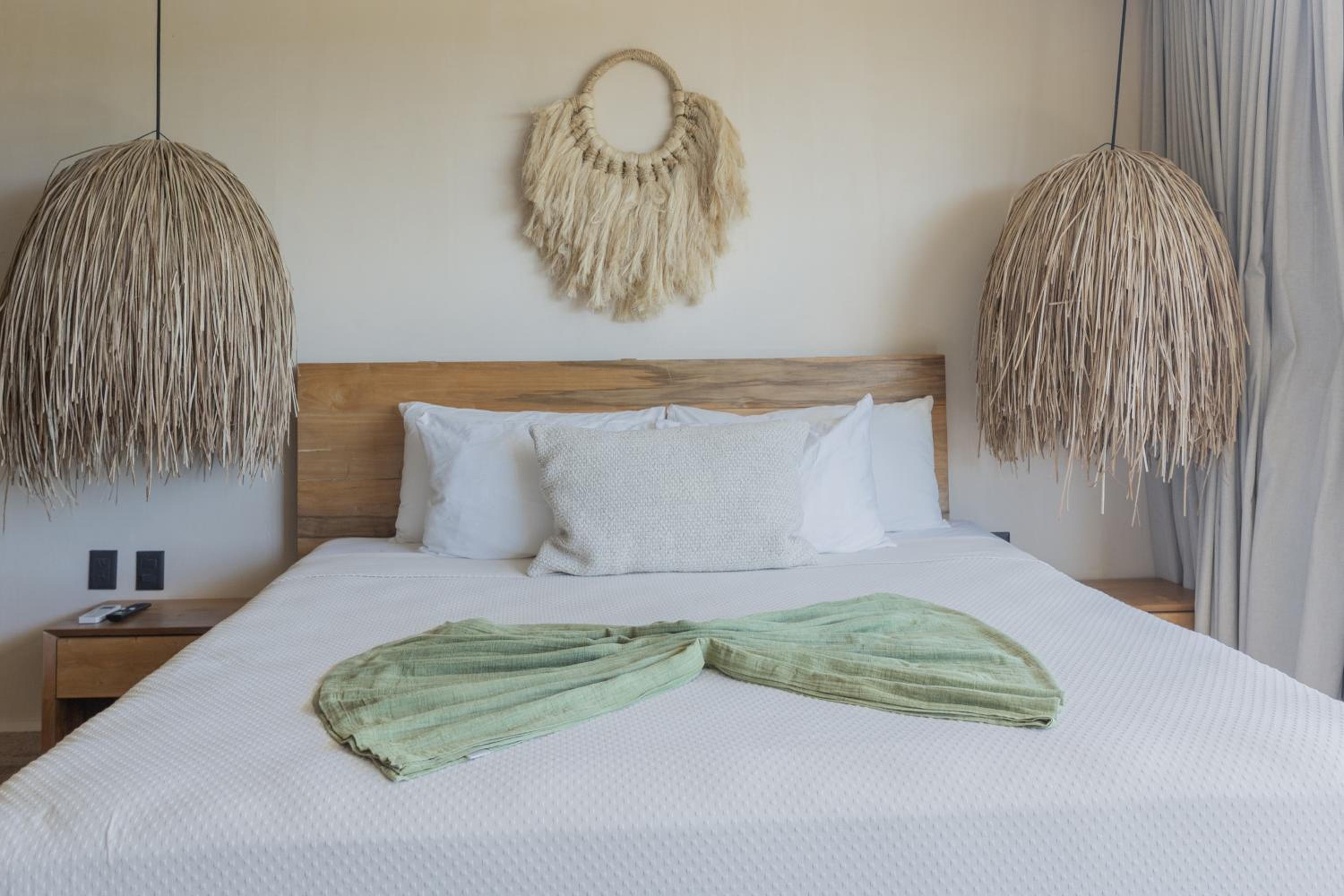 BT Homes - Tulum - Exclusiva villa de lujo con piscina, gym y pista de pádel