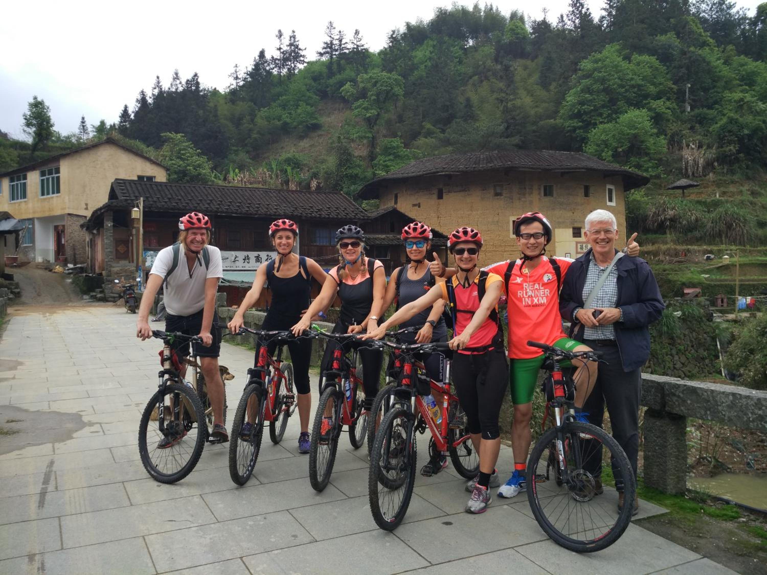 Tulou Fuyulou Changdi Inn