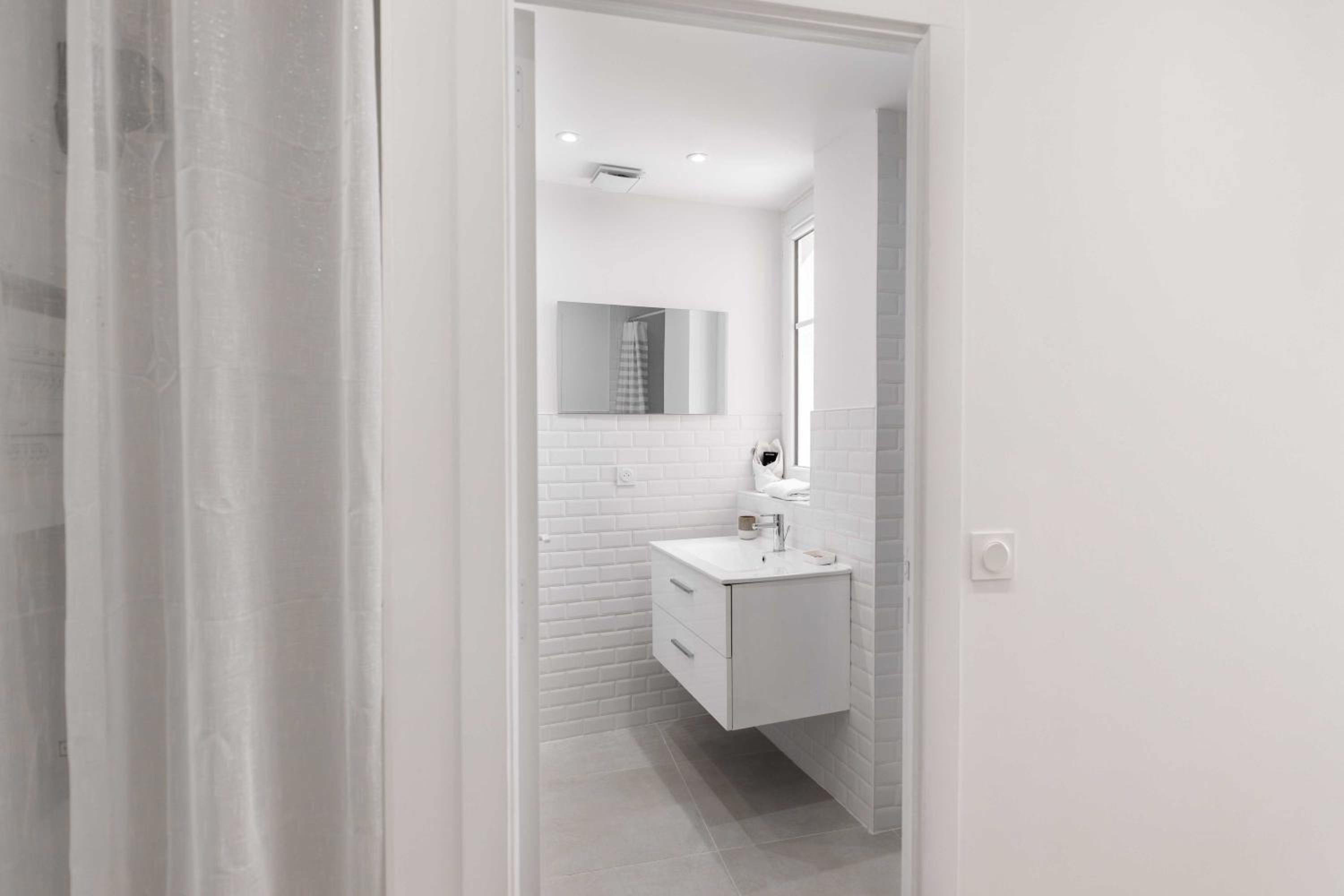 Charming studio - 2P - Sea view - Antibes