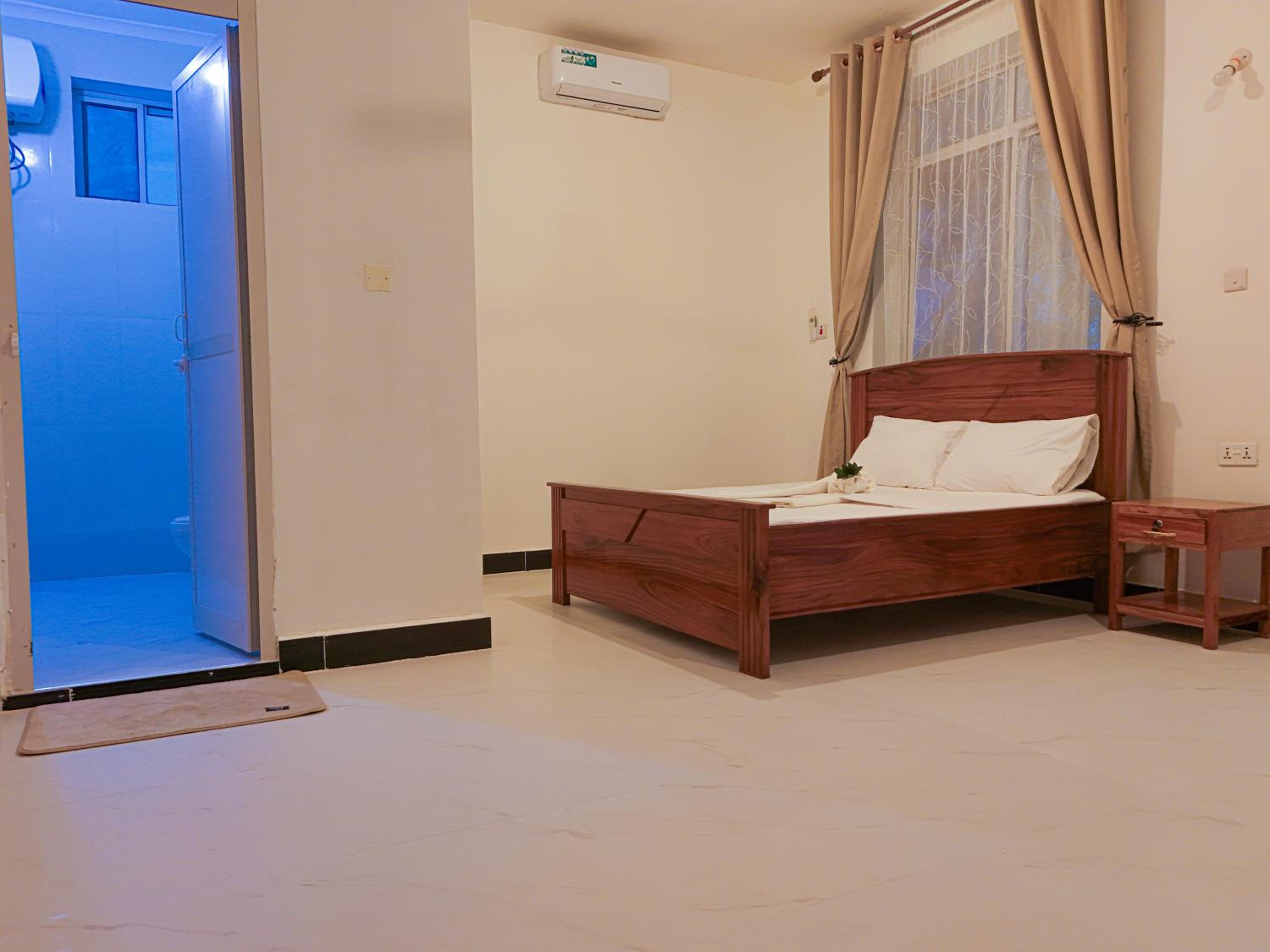 Oceanfront 2BR Zanzibar - Free Airport Shuttle