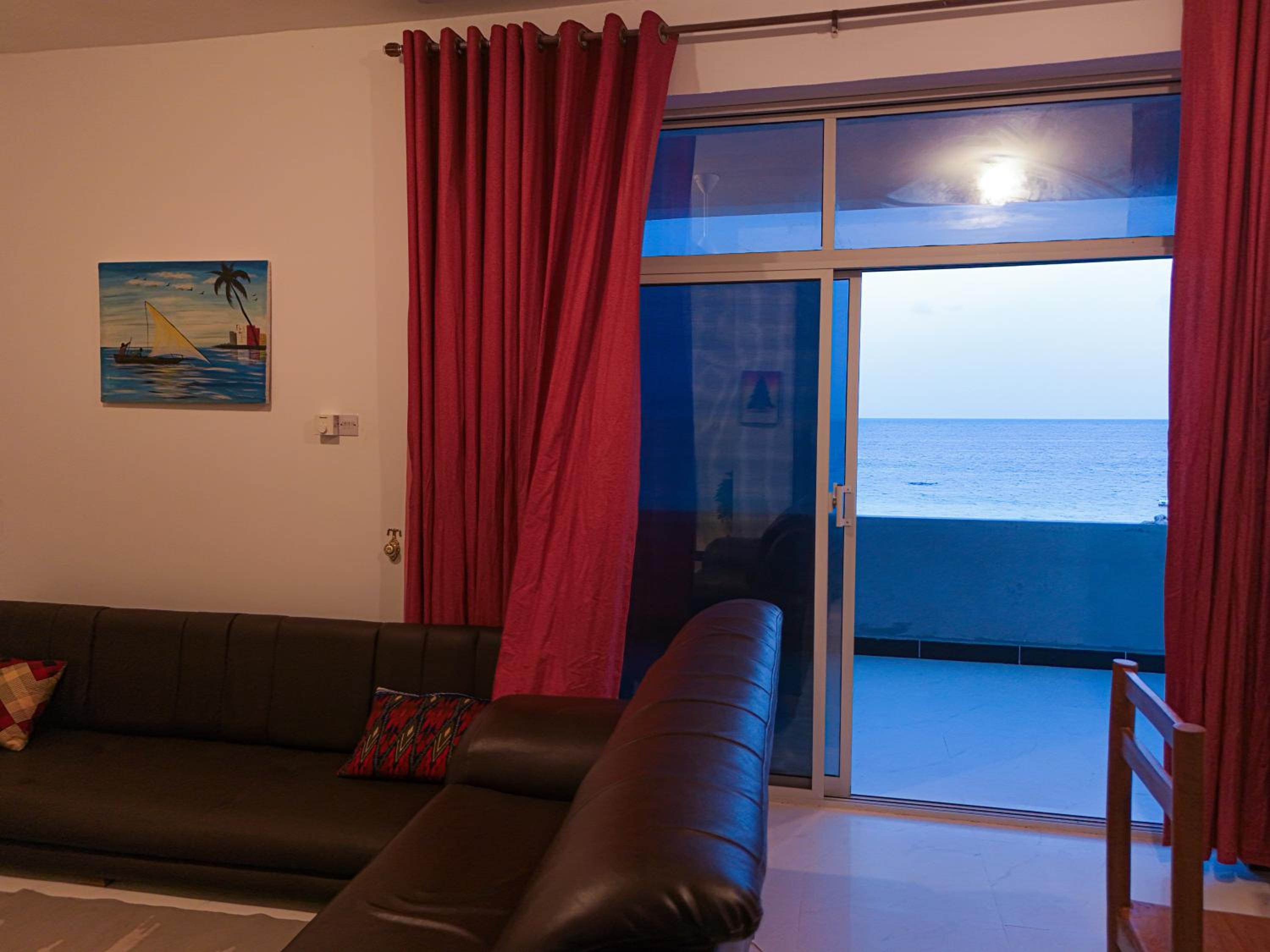 Oceanfront 2BR Zanzibar - Free Airport Shuttle