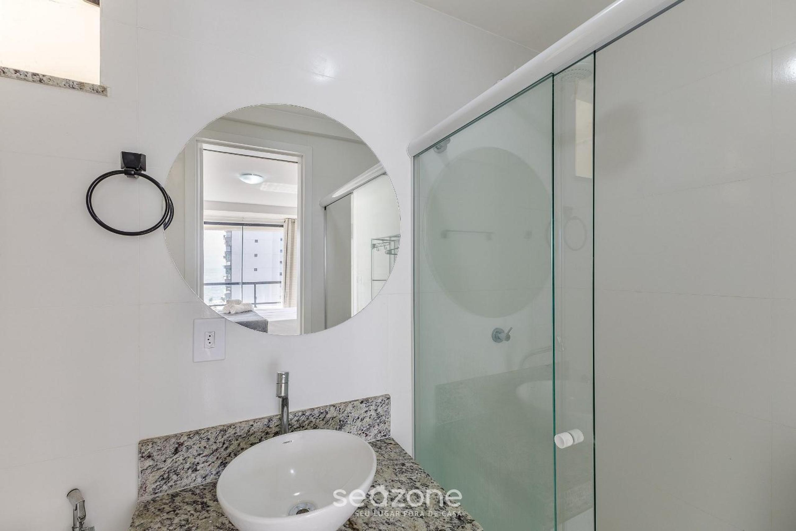 Fully equipped apartments in building 400m from the beach - PZO