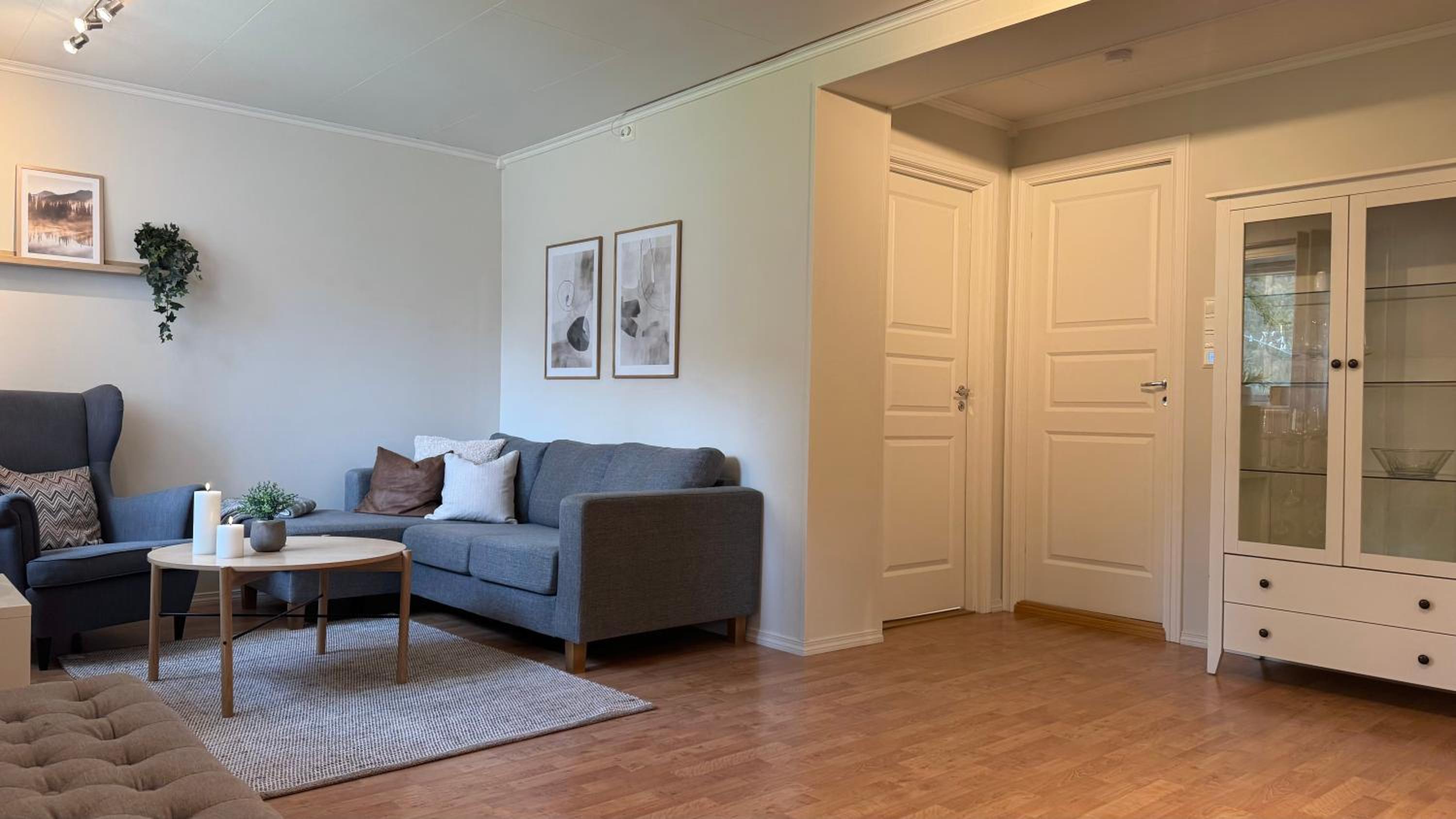 Romslig leilighet med 2 soverom - GRATIS PARKERING