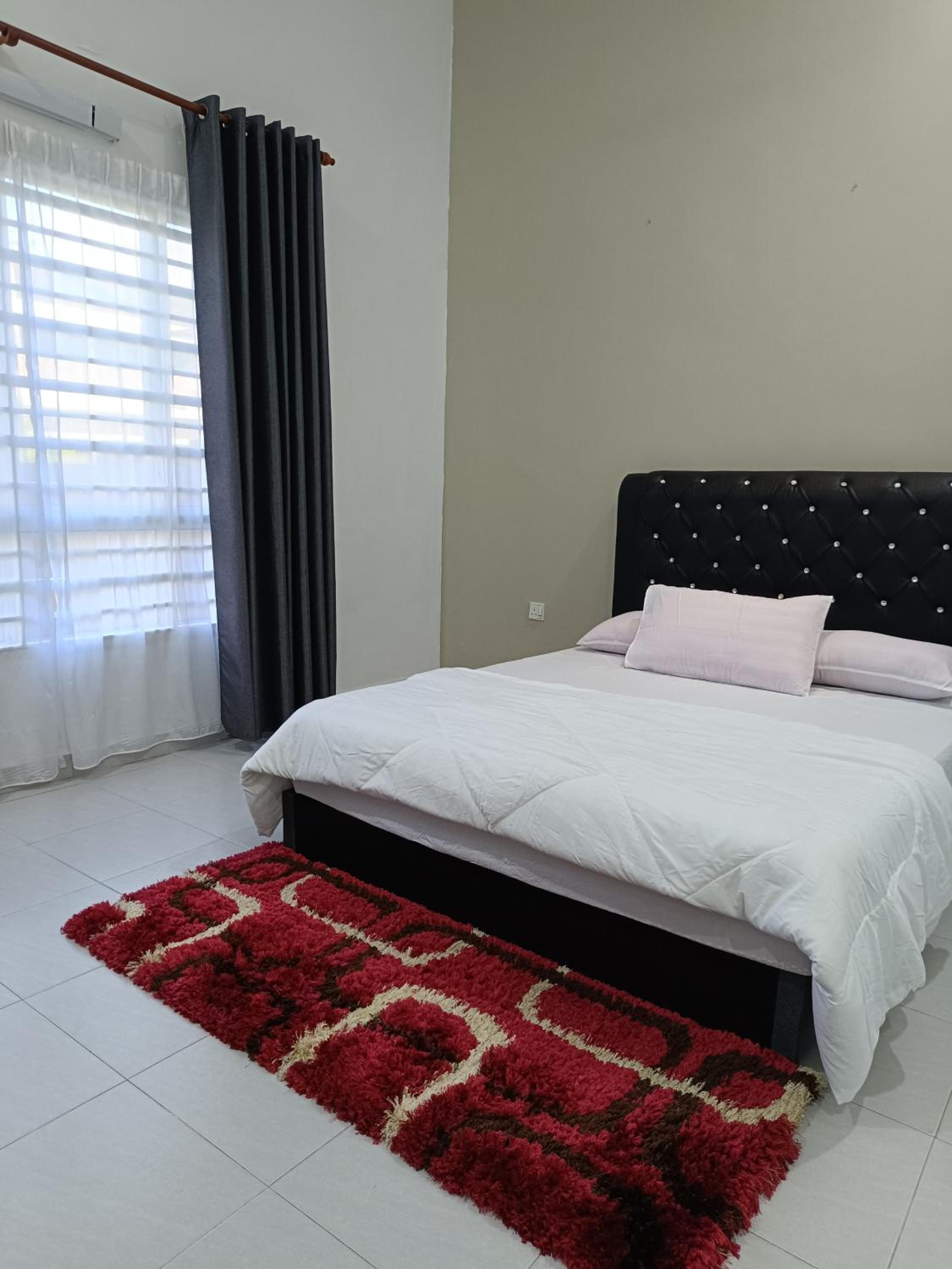 Ateh's Homestay KLIA