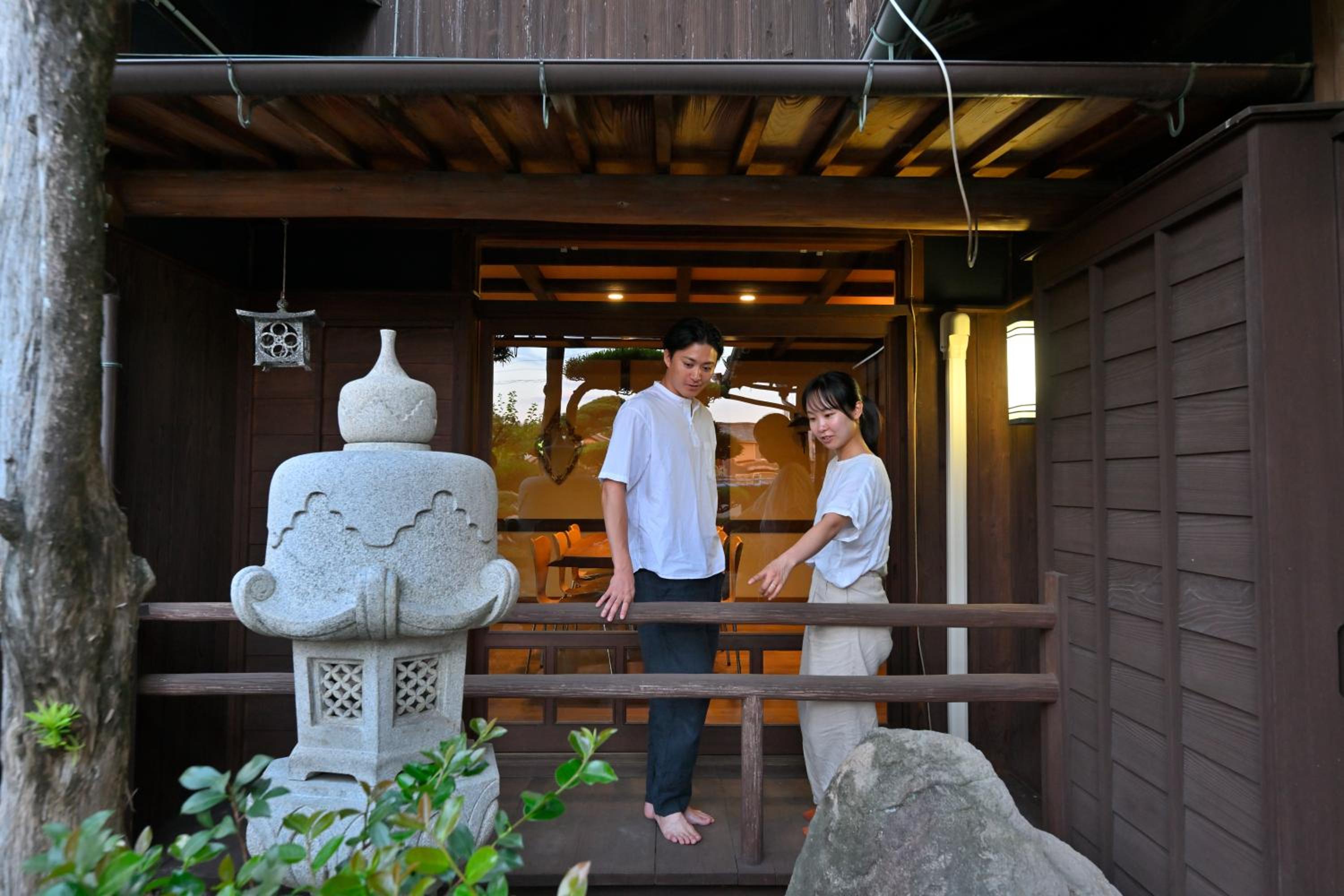 島宿栞