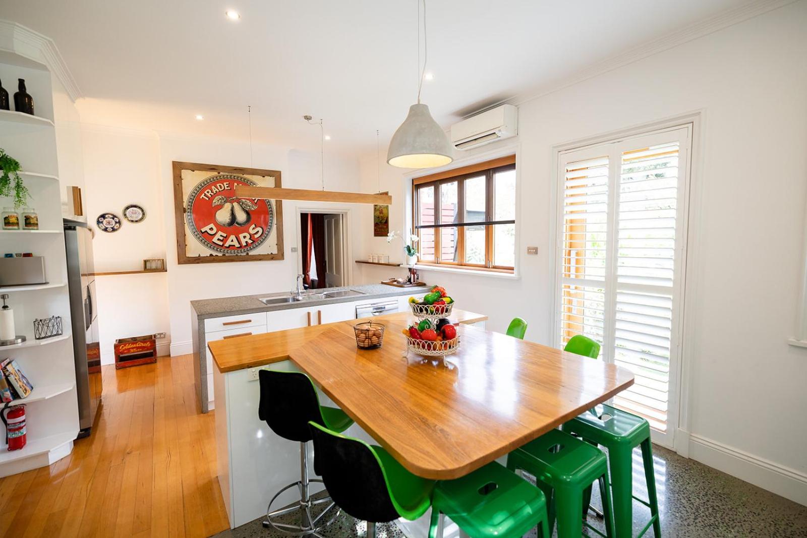 The Residence of MacKenzie Quarters CBD Bendigo