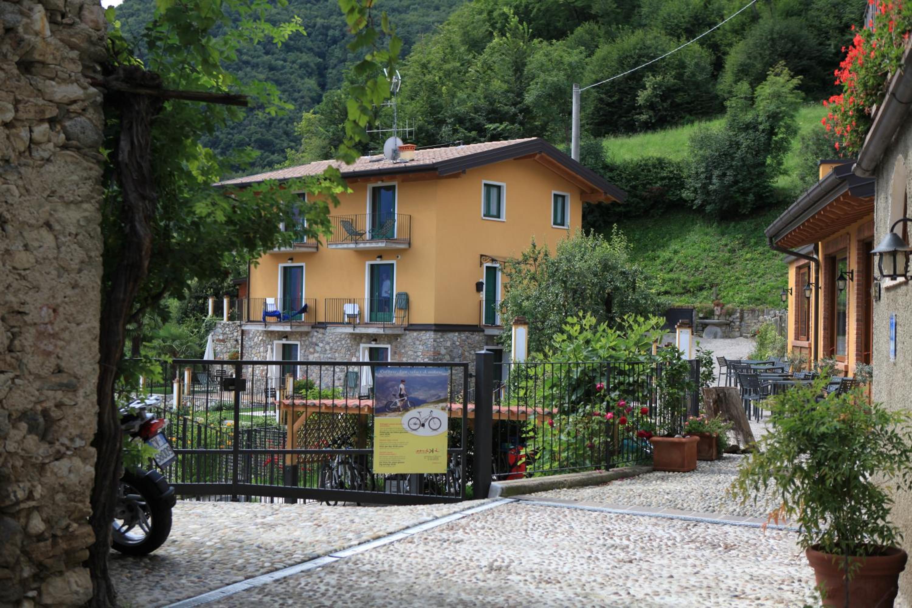 Fenil Del Santo view 2
