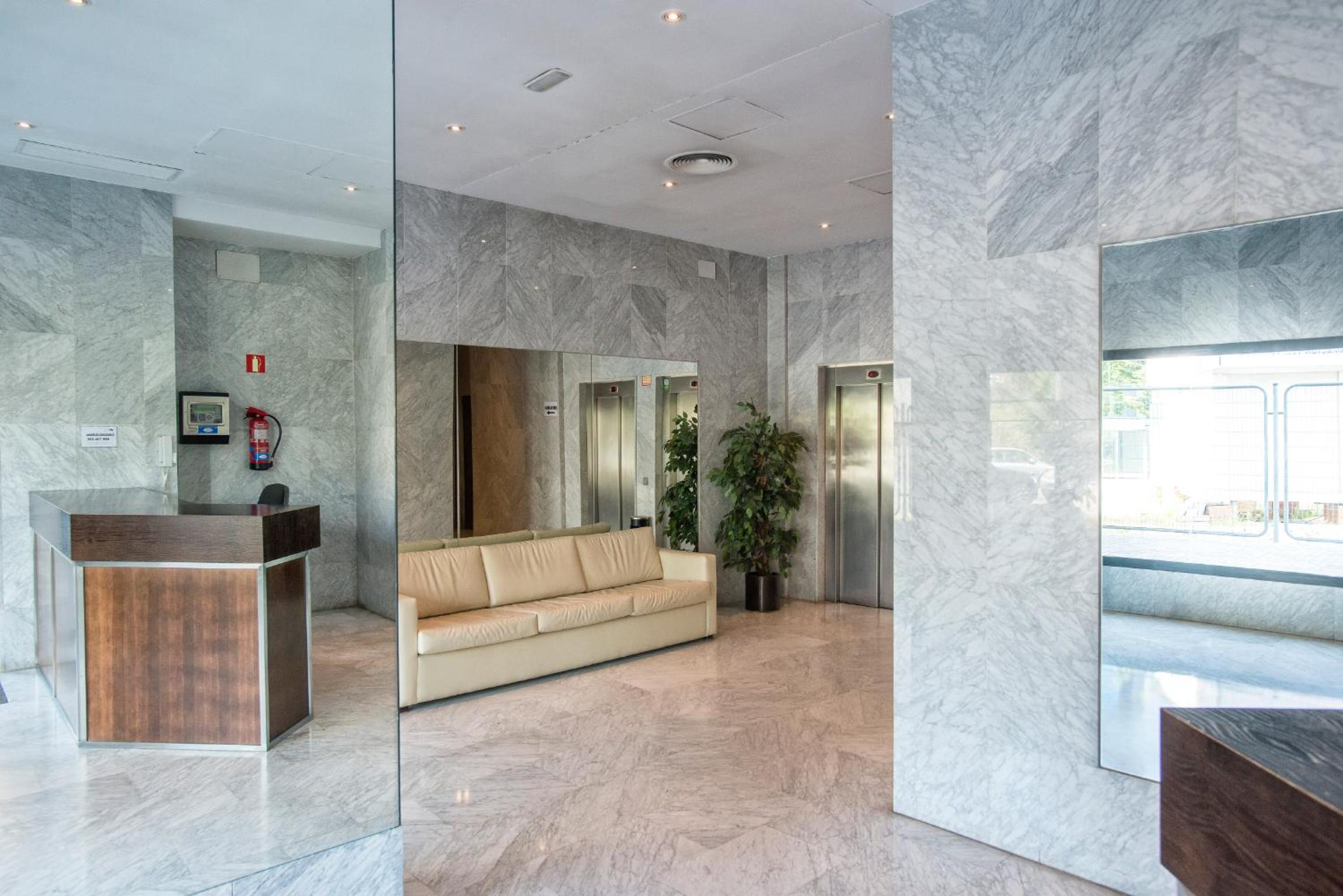 Apartamentos Madrid Anderson photo 4
