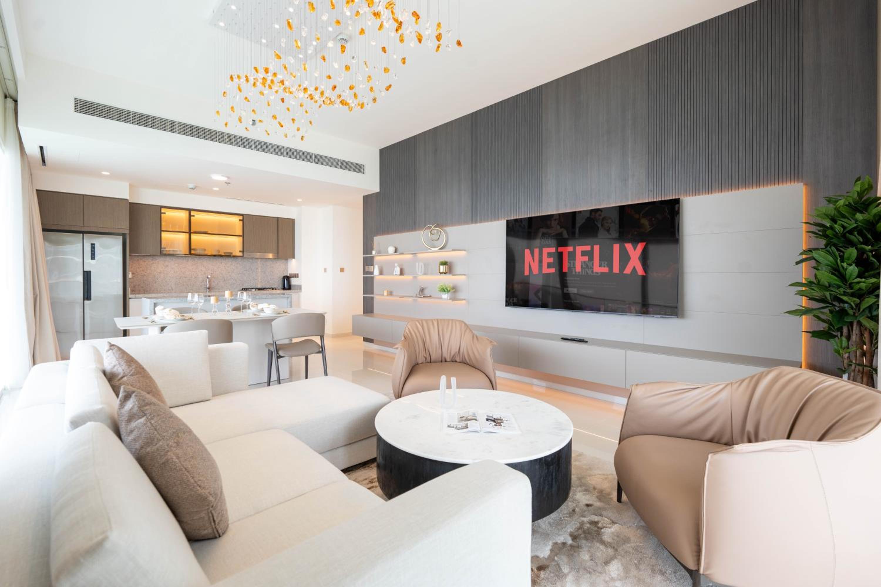 Keyrock - Emaar Beachfront Apartment with Sea & Palm Jumeirah Views