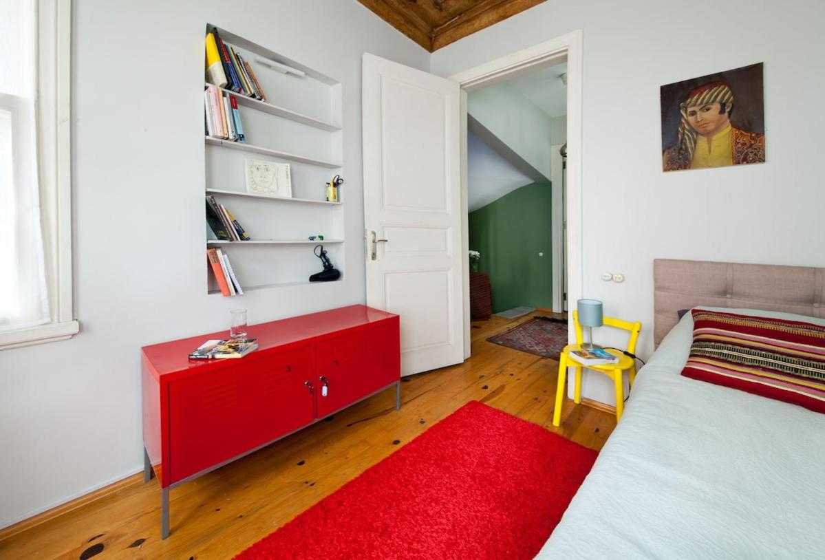 3 Bedroom, 2 Bathroom Fully Equipped House